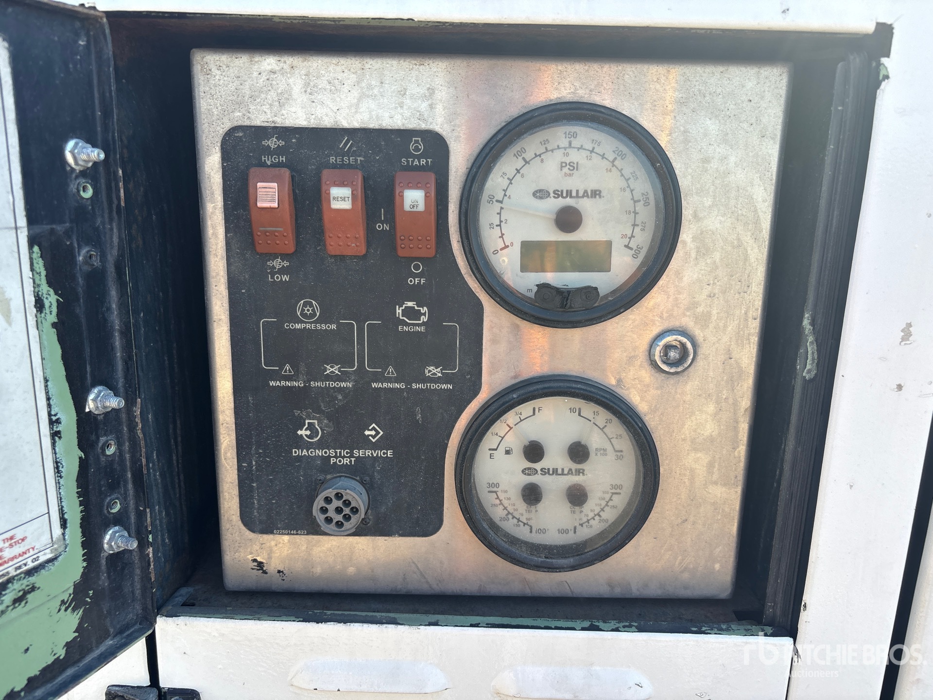 2011 Sullair 900HAFDTQ-CA3