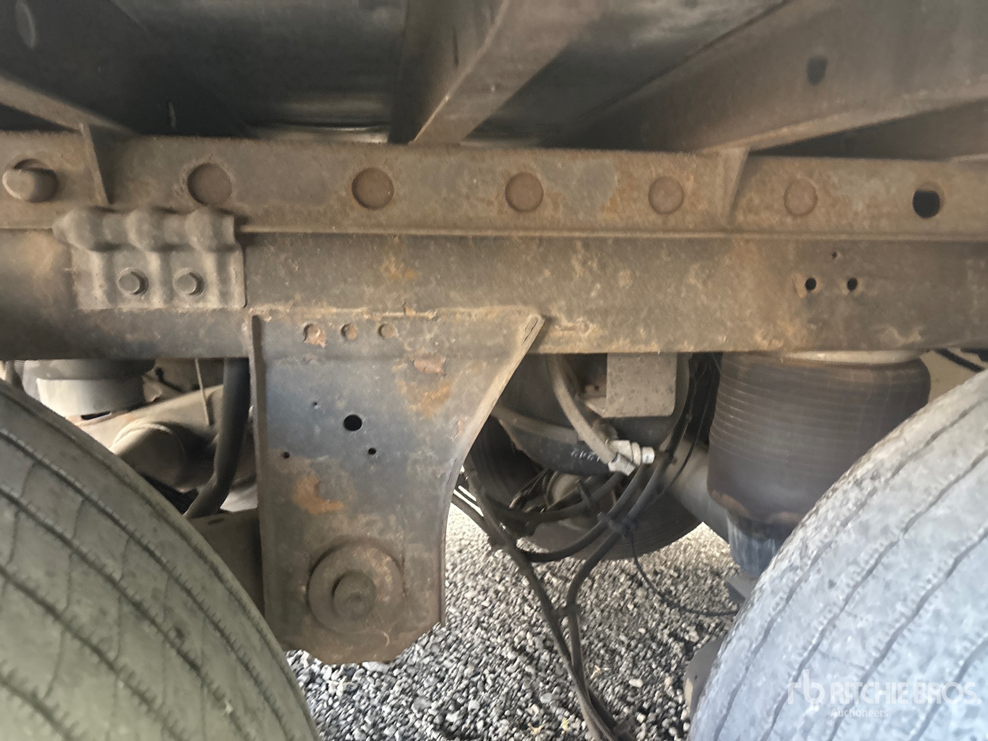 2017 Utility VS2RA