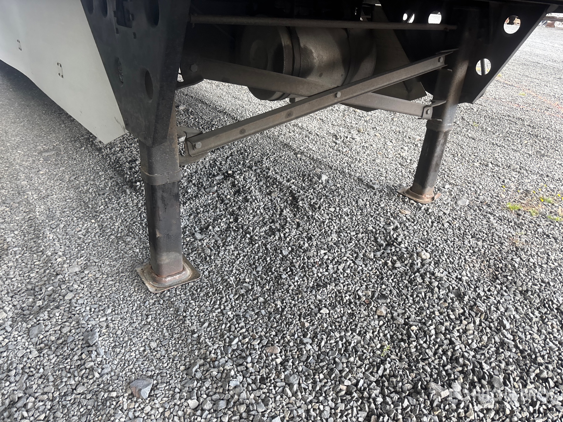 2017 Utility VS2RA