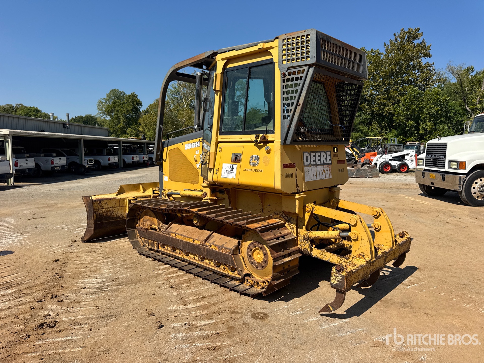 2004 John Deere 550H LT