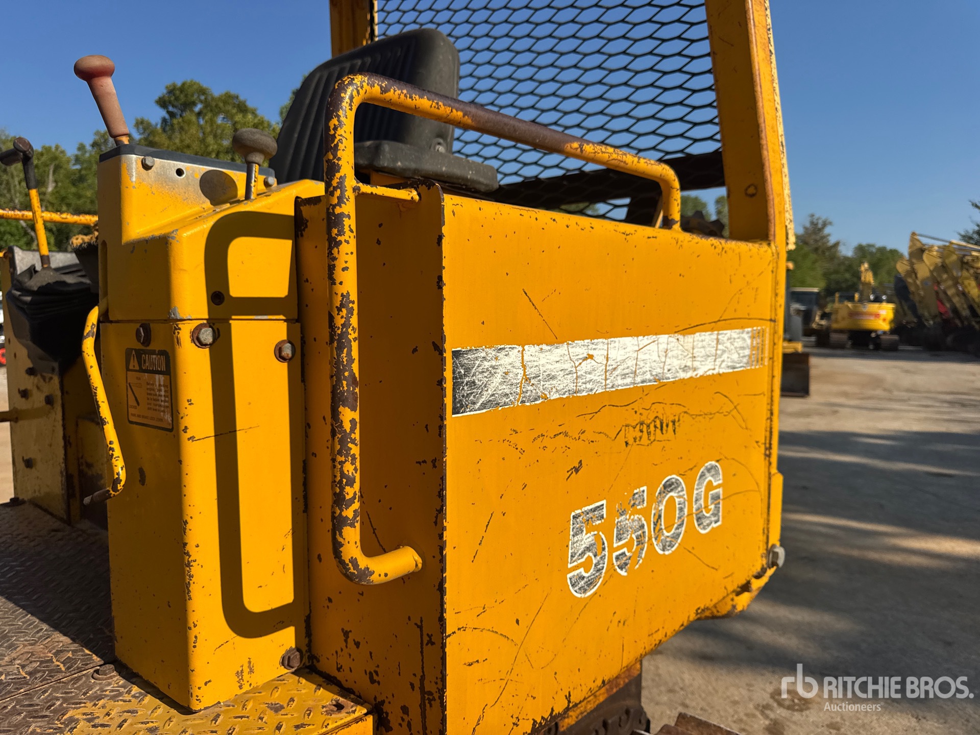 1990 John Deere 550G