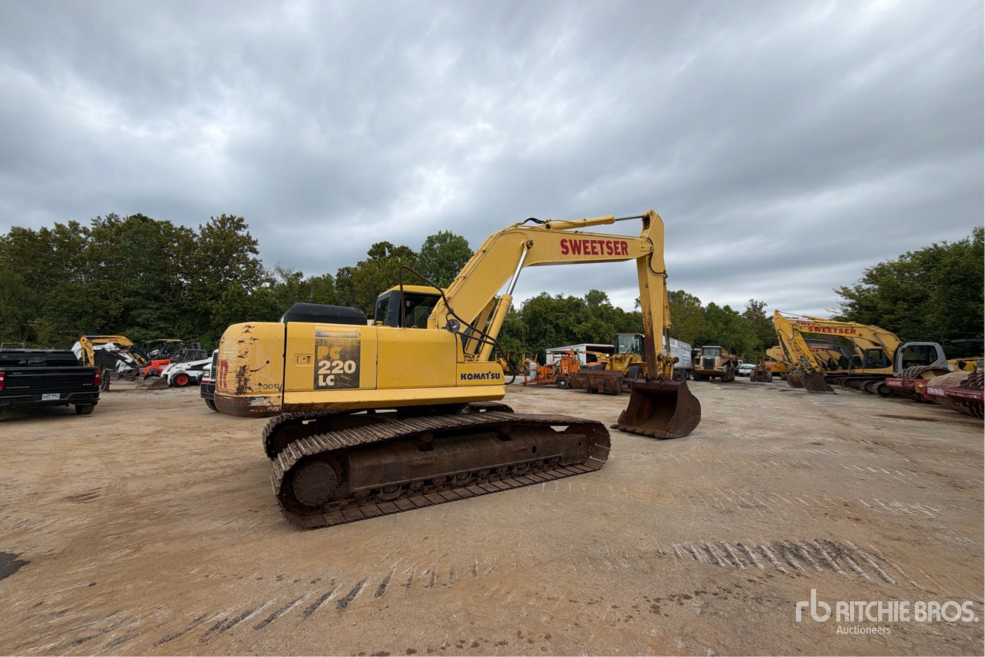 2004 Komatsu PC220LC-7