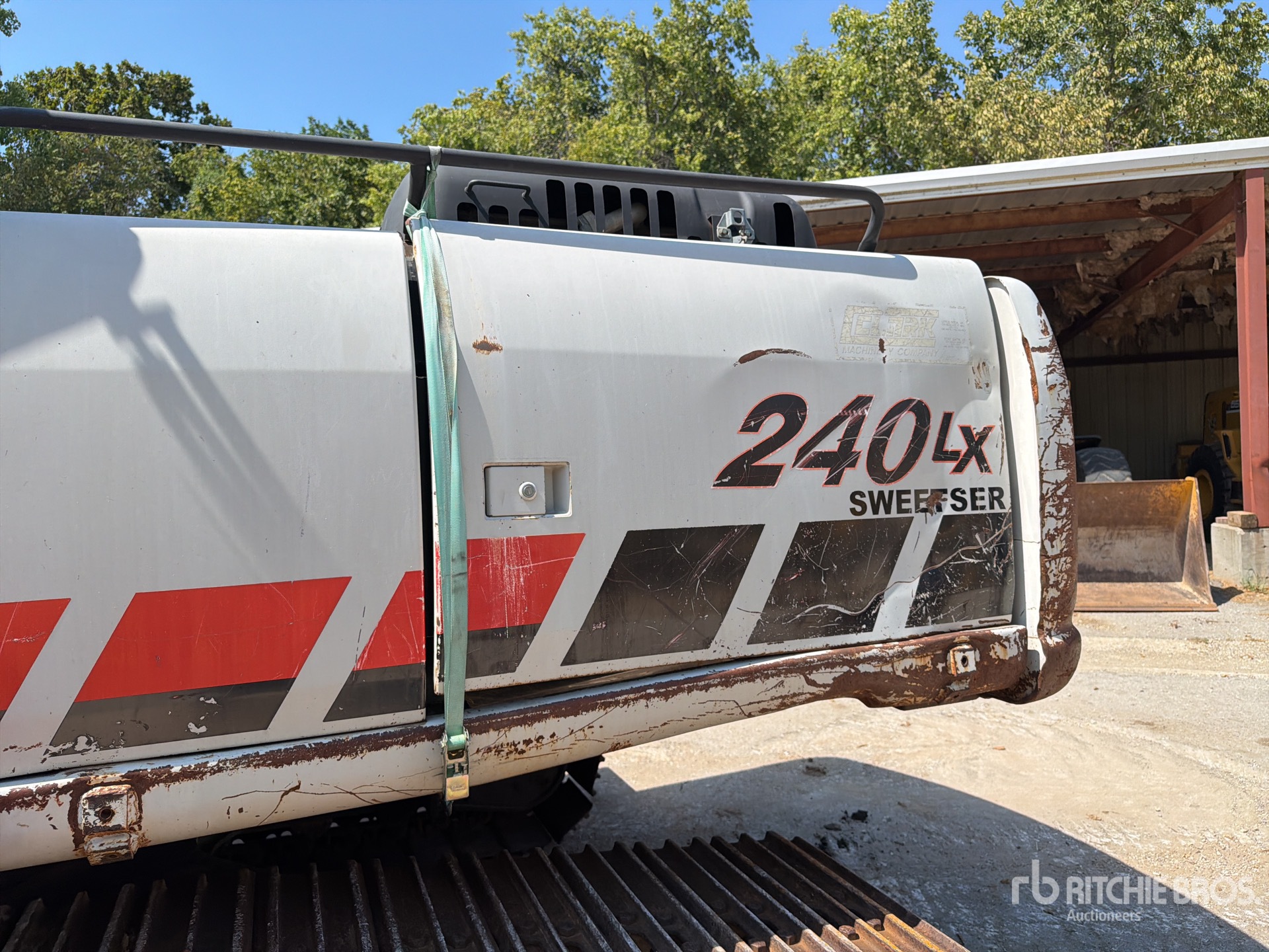 2005 Link-Belt 240 LX