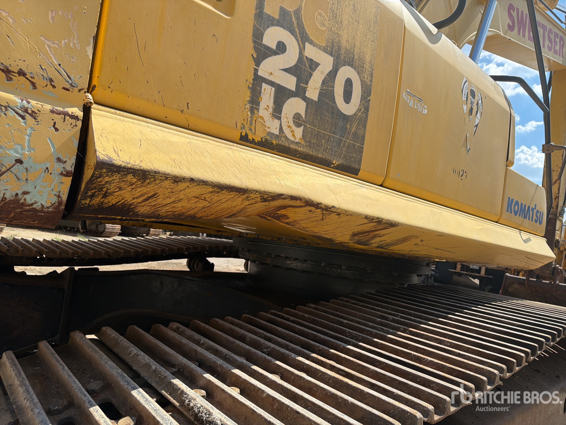 2005 Komatsu PC270LC-7