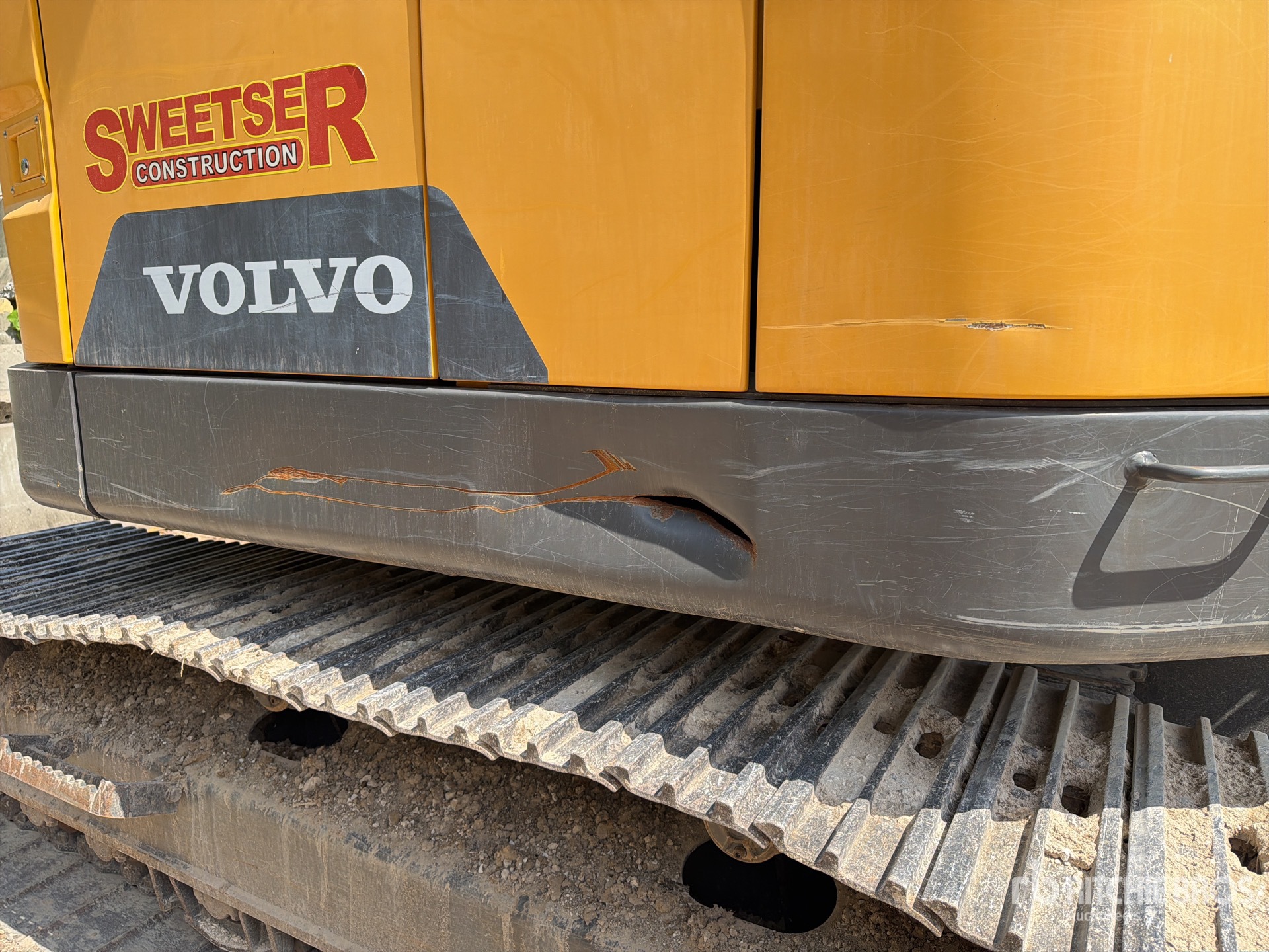2022 Volvo ECR235EL