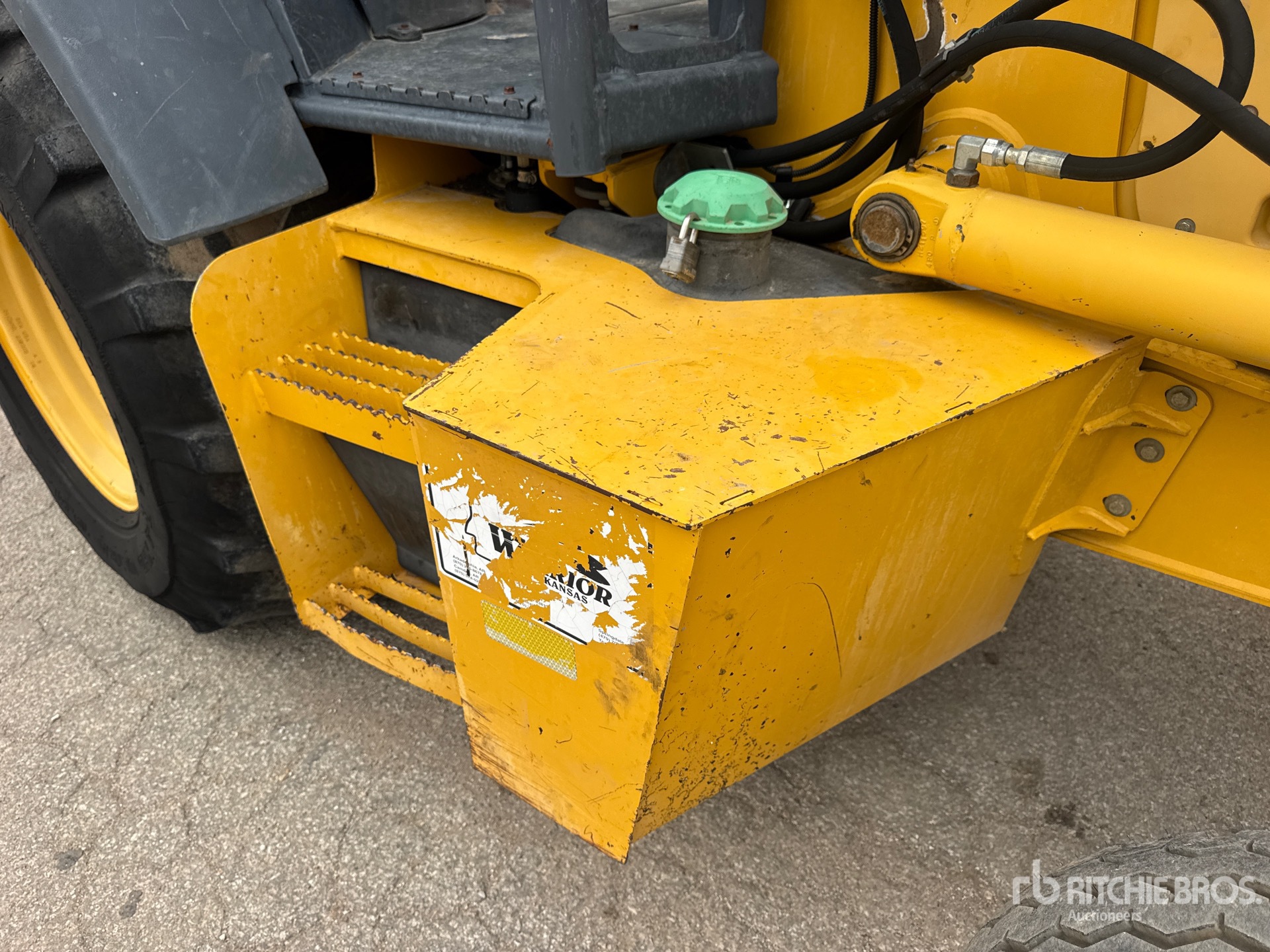 2008 John Deere 310J
