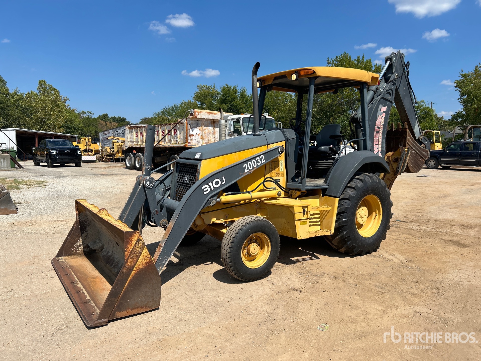 2011 John Deere 310J