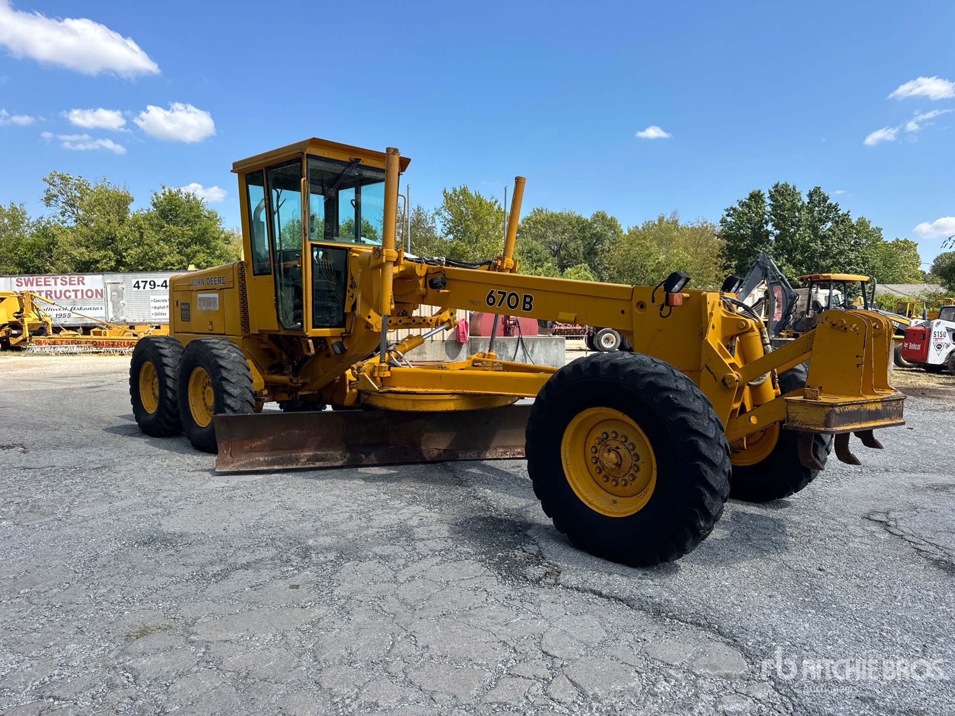 1992 John Deere 670B