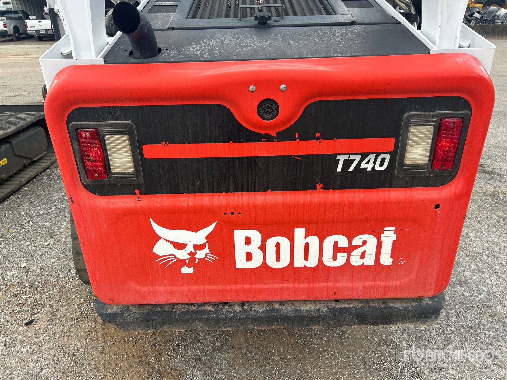 2020 Bobcat T740