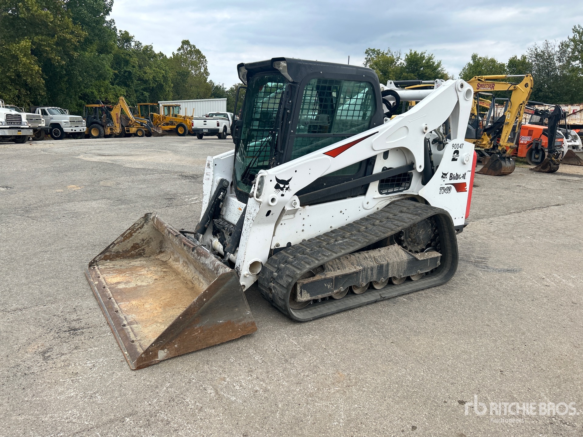 Photo of 2020 Bobcat T740