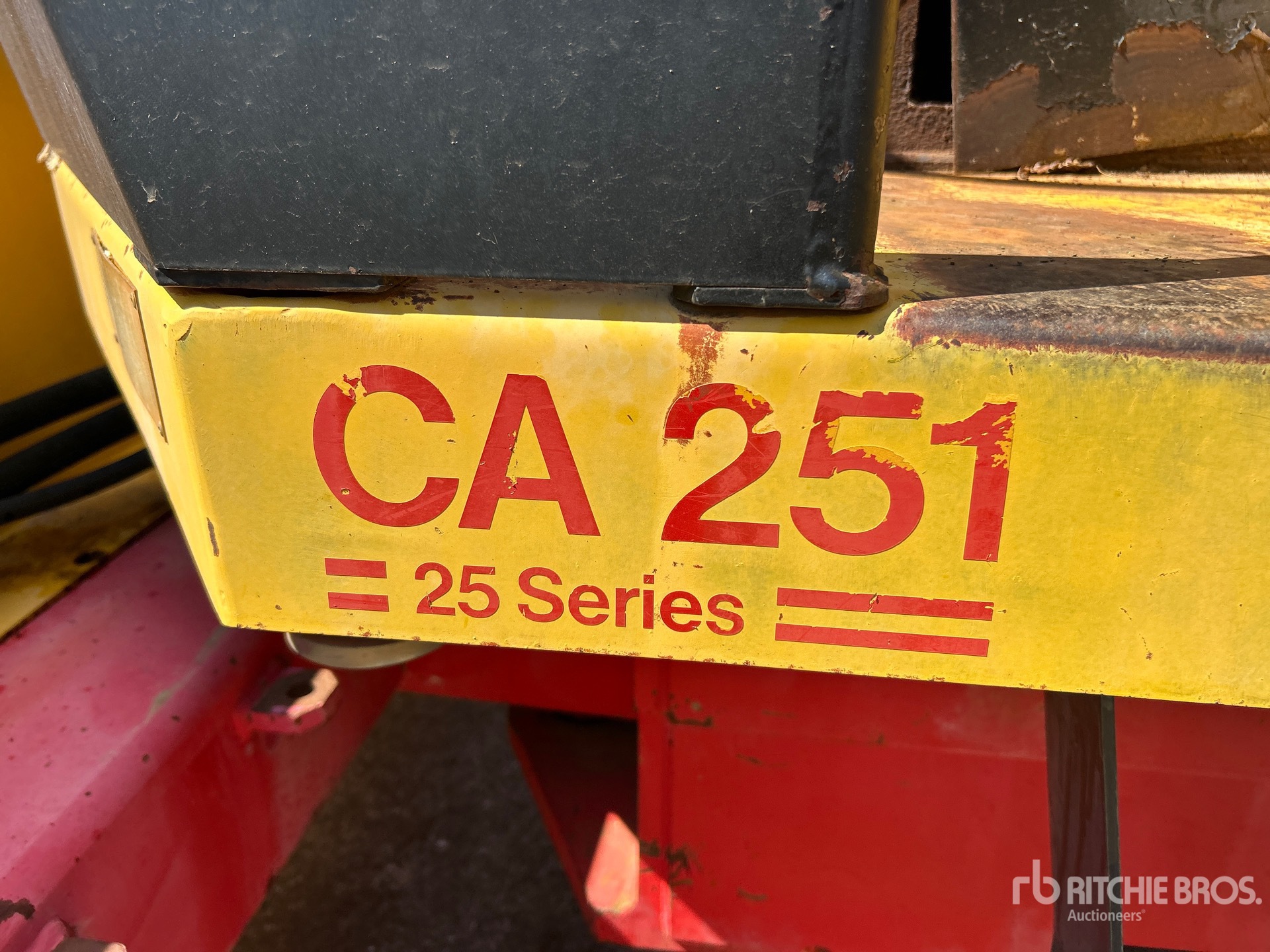 1996 Dynapac CA251D
