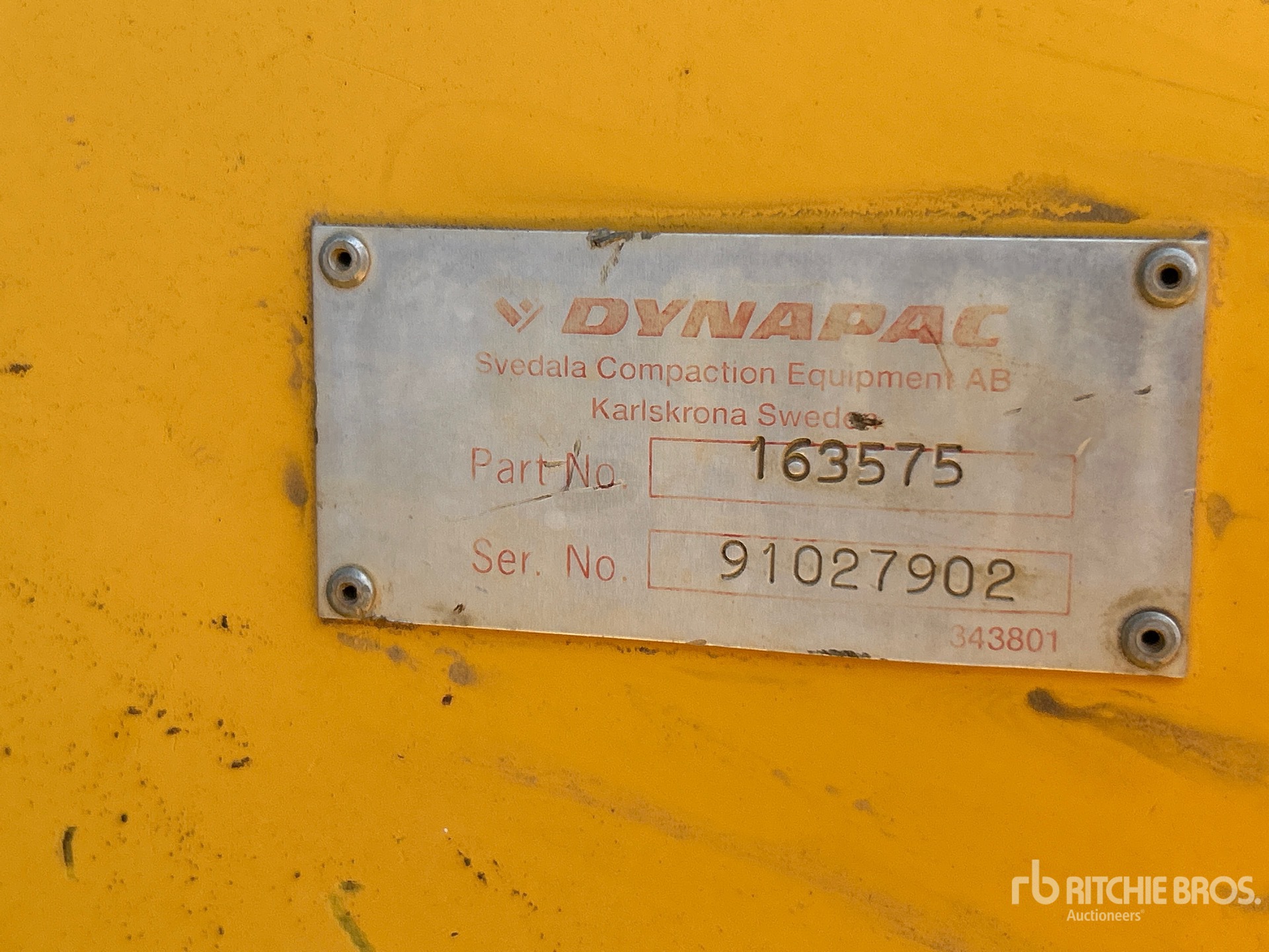 2001 Dynapac CA252PD