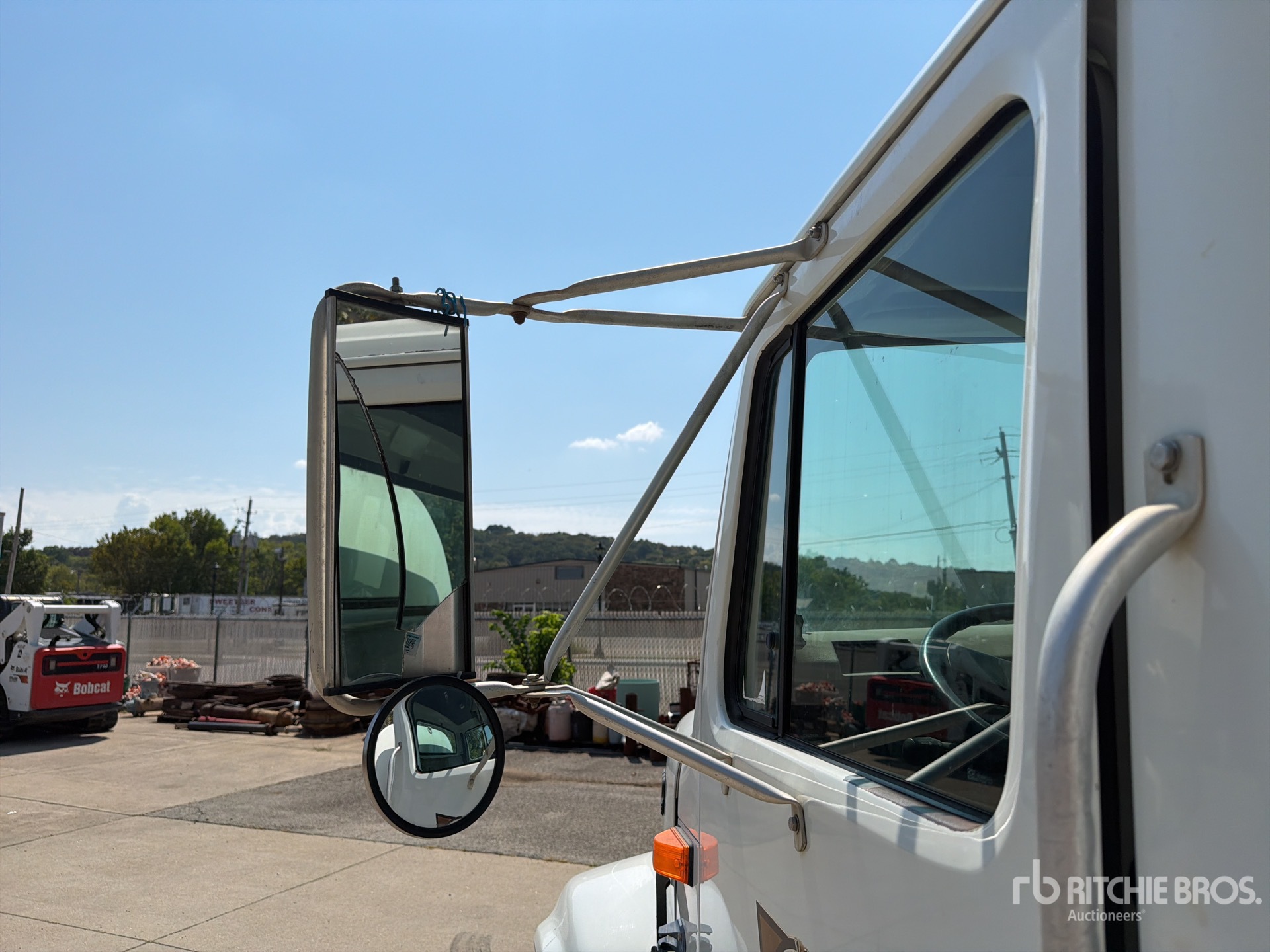 1999 International 4700