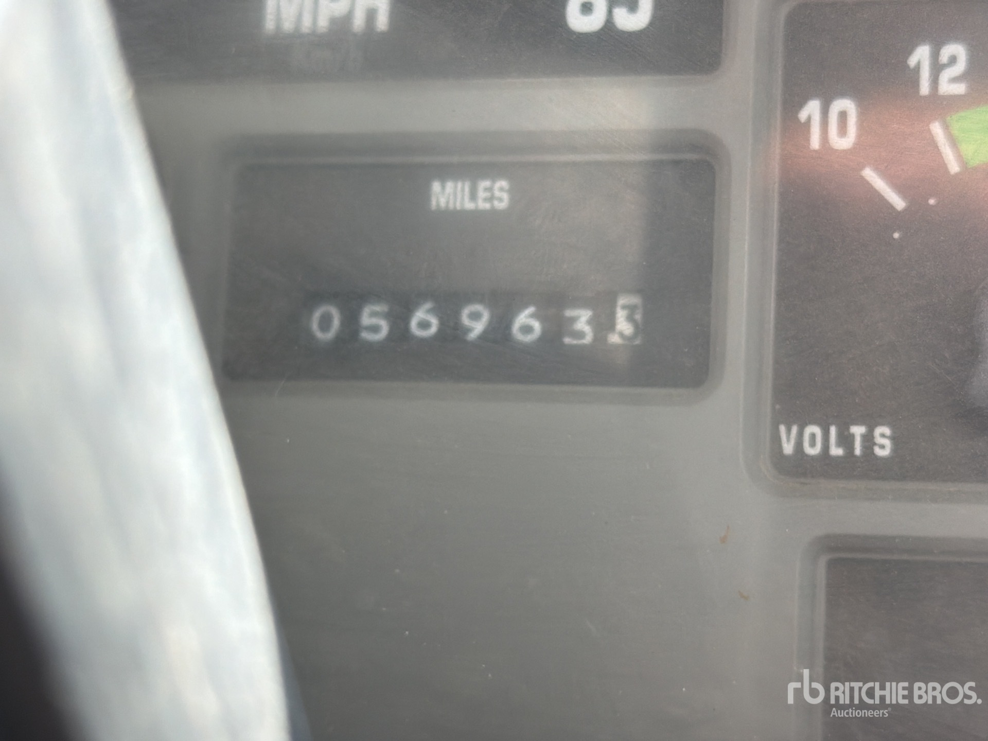 1999 International 4700