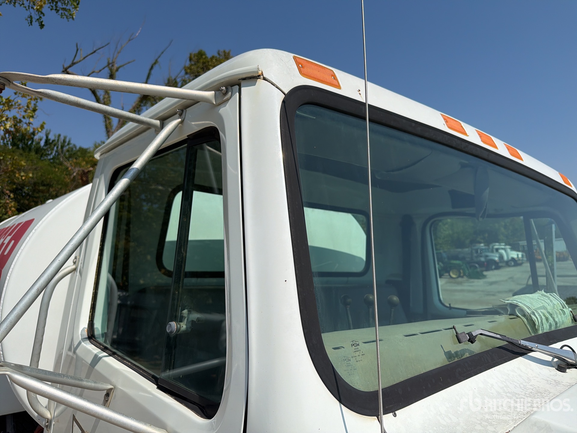 1999 International 4700