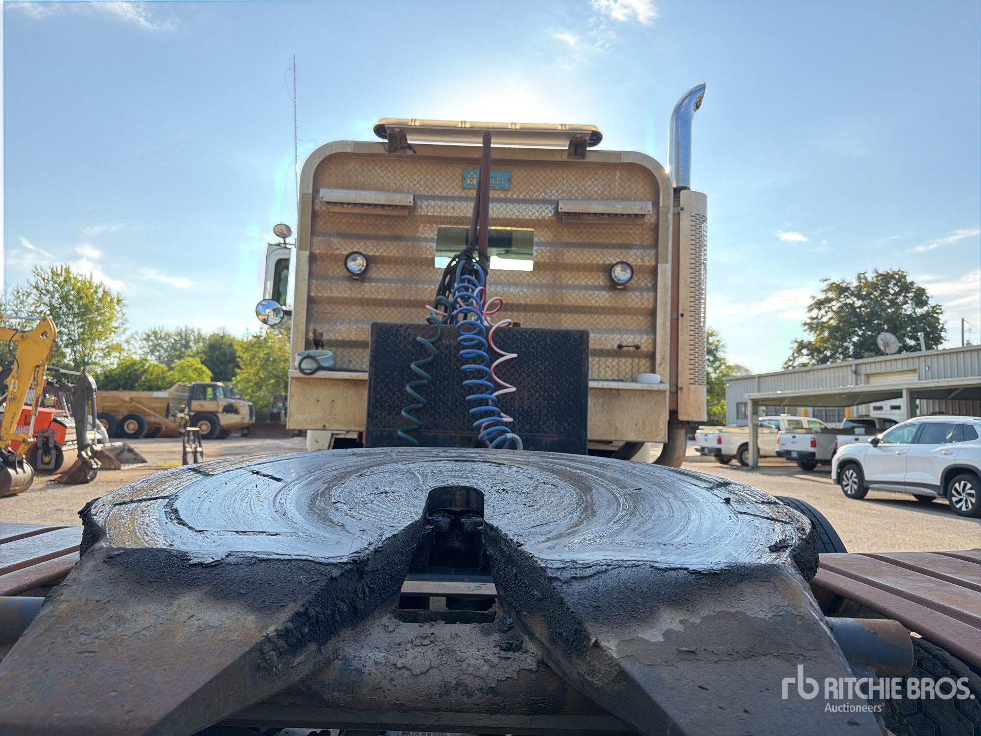 2002 Mack CH613