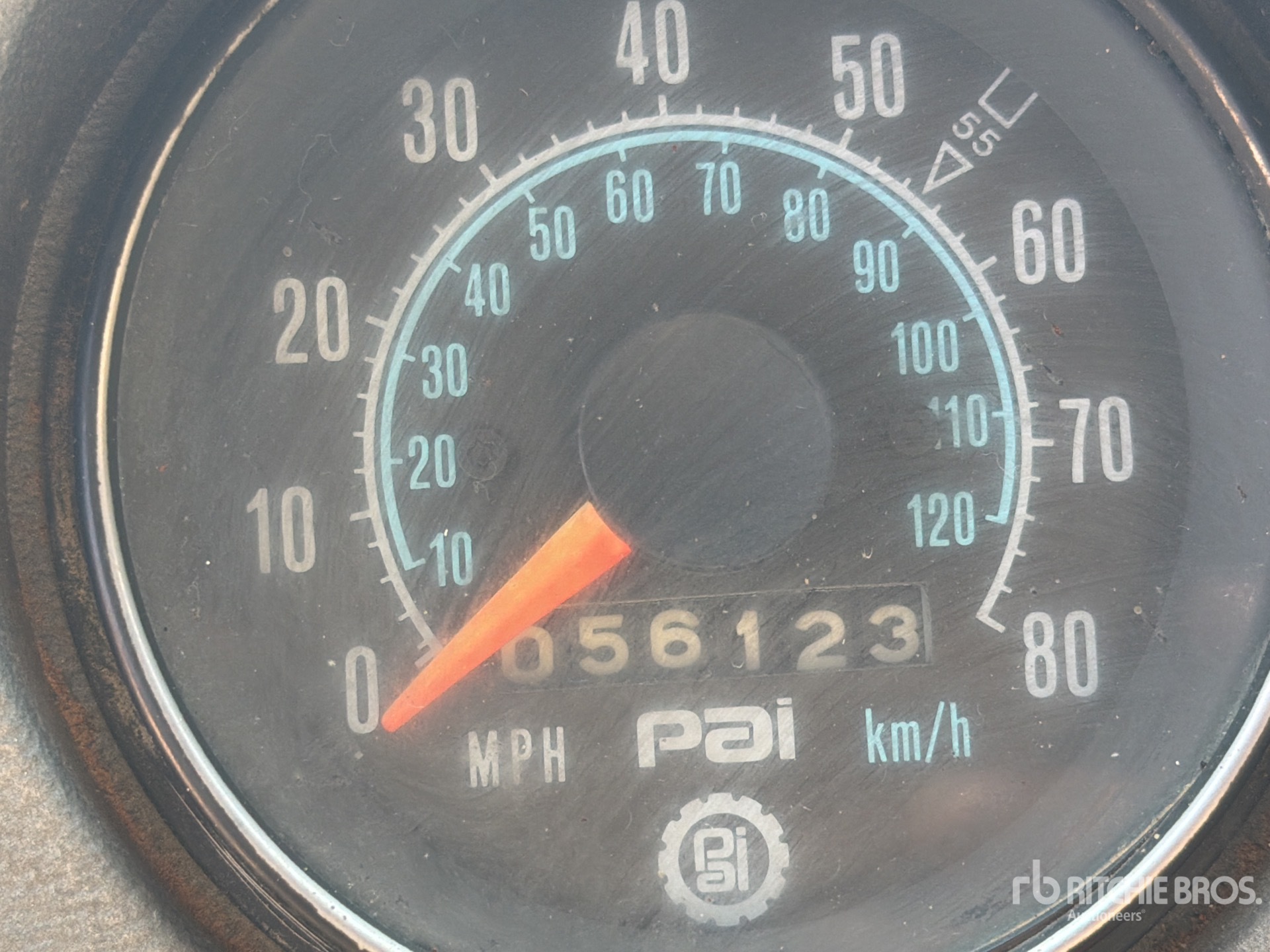 1989 Mack R690ST