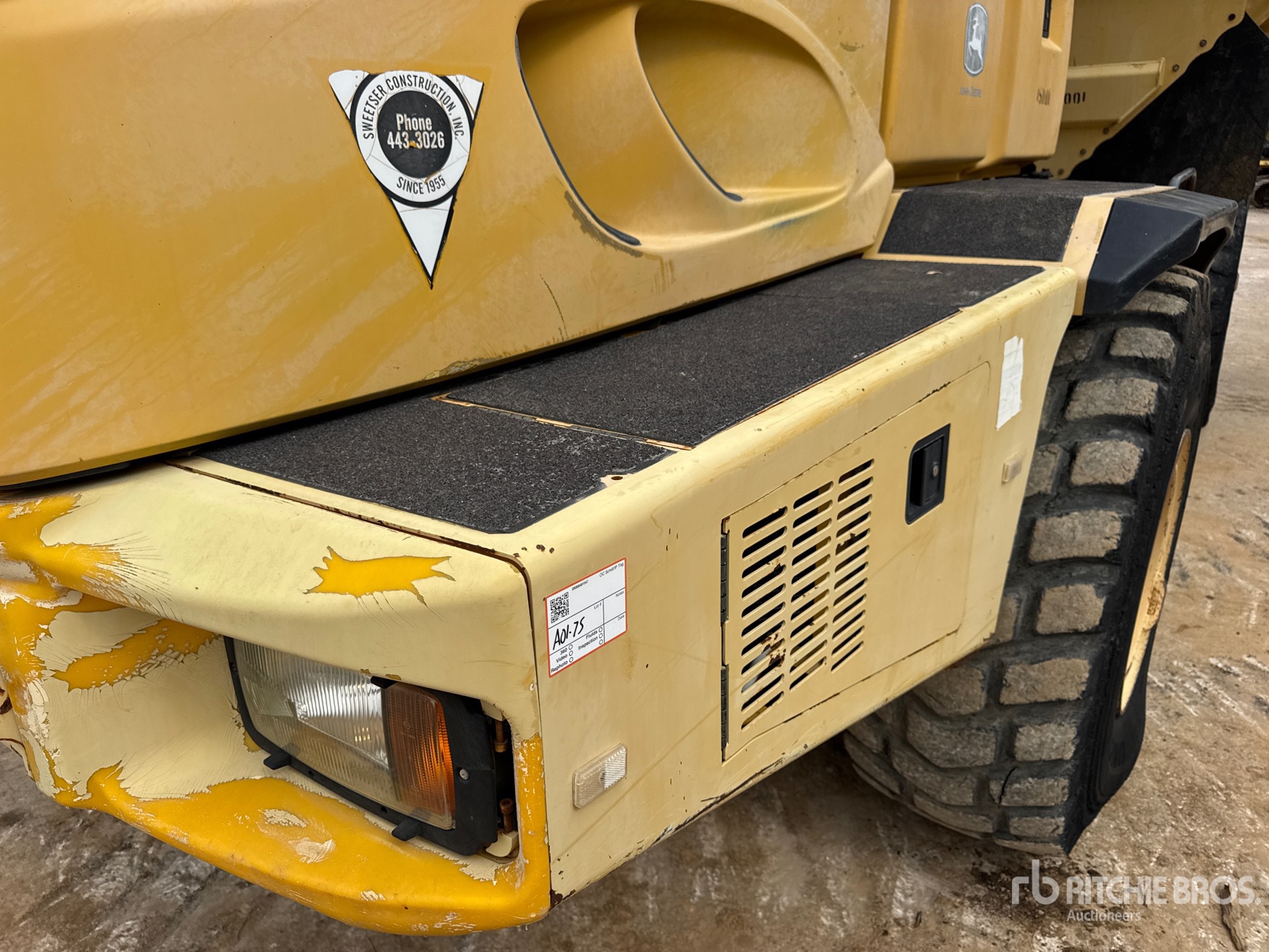 2005 John Deere 300D