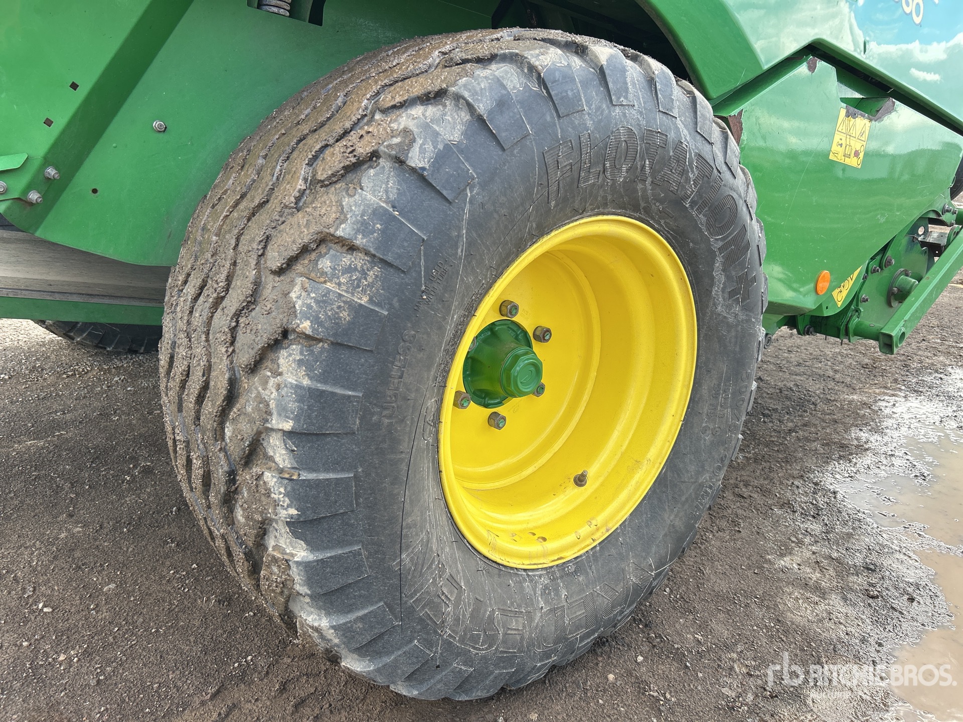2017 John Deere 960