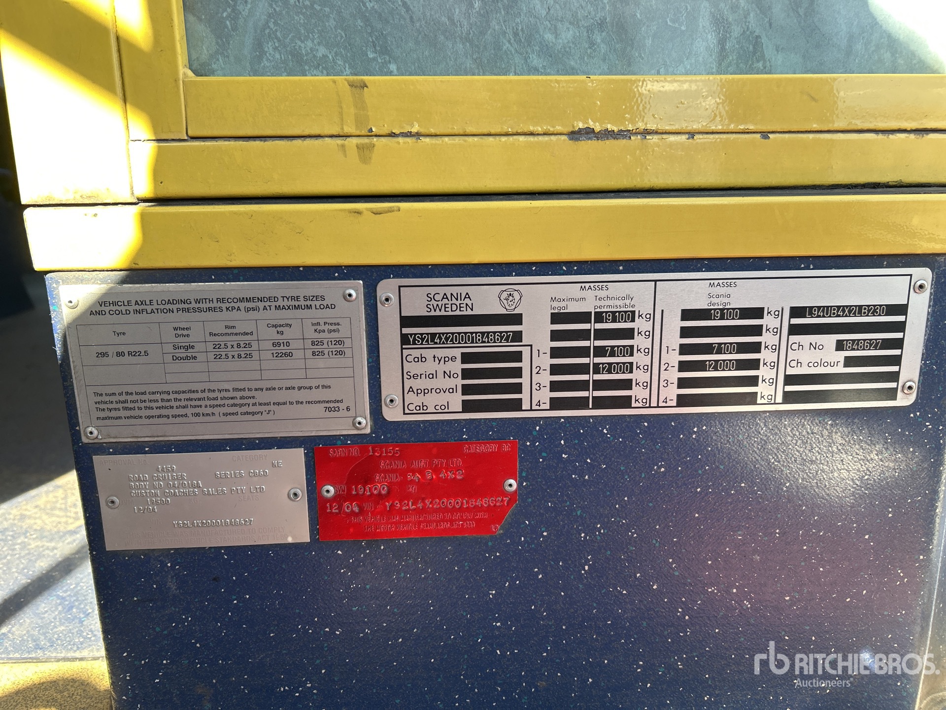 2004 Scania CB60