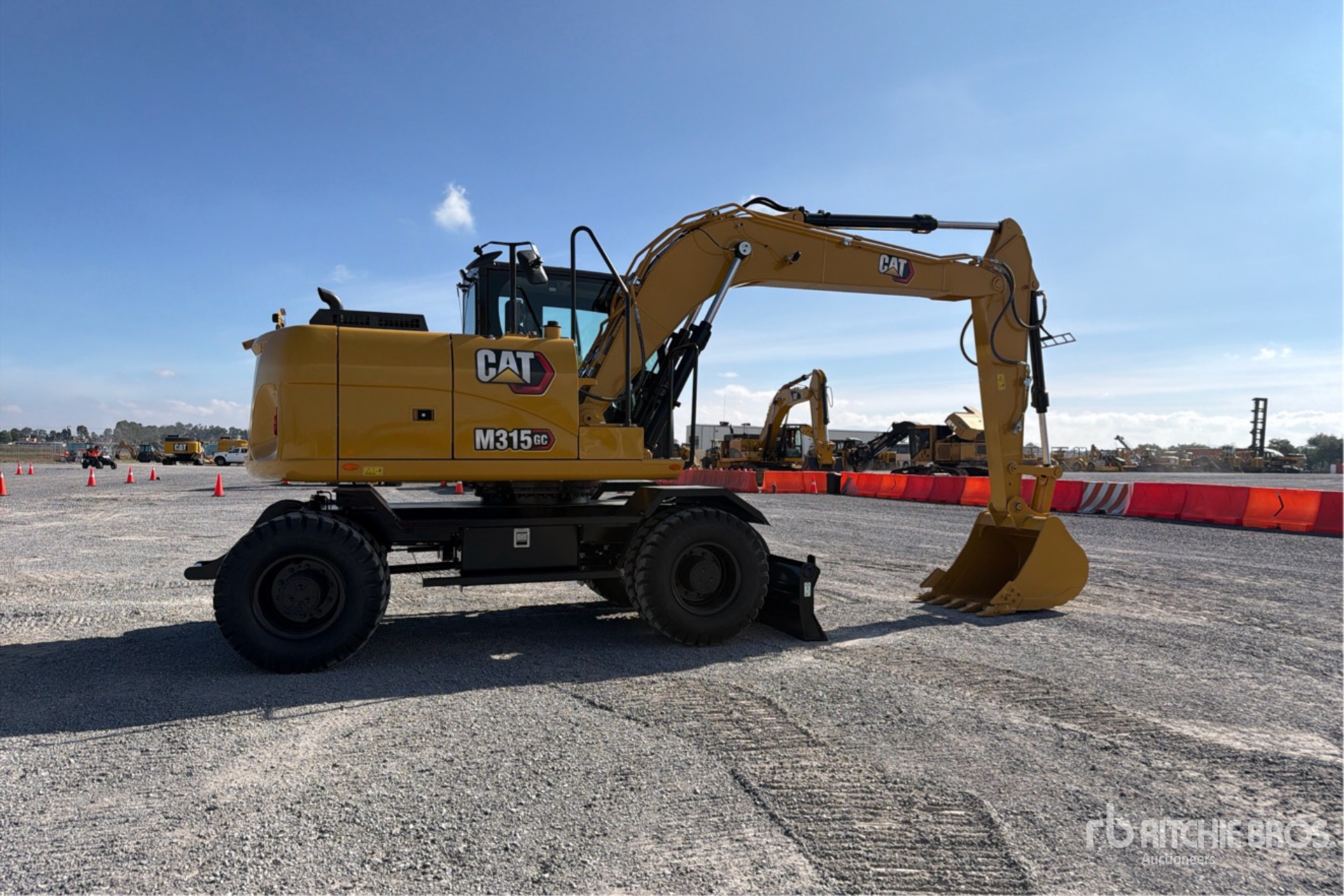 2026 Caterpillar M315GC
