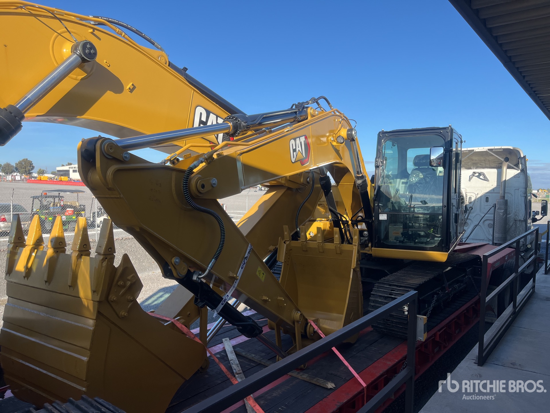 2026 Caterpillar 313 GC