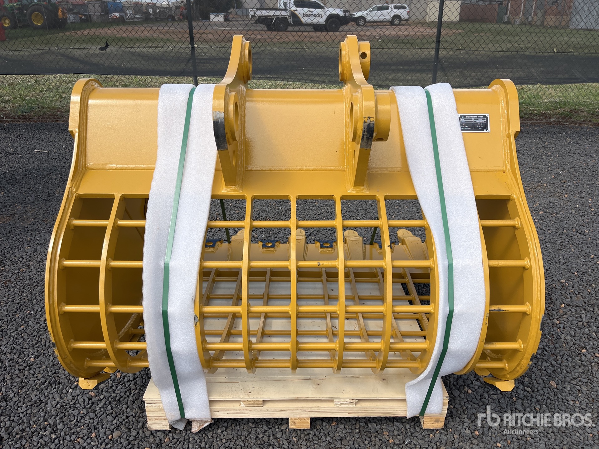 2026 JW CAT320