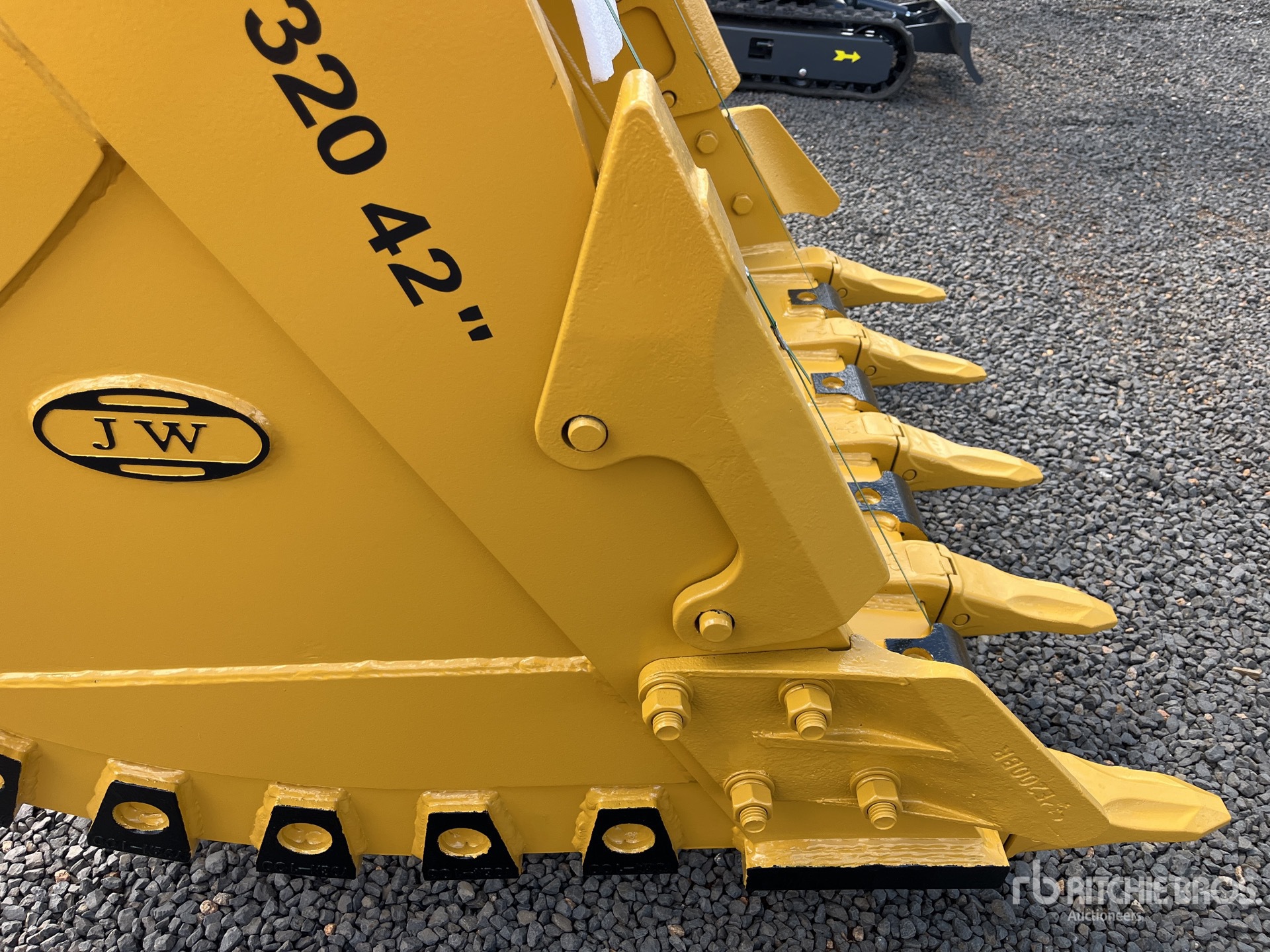 2026 JW CAT320