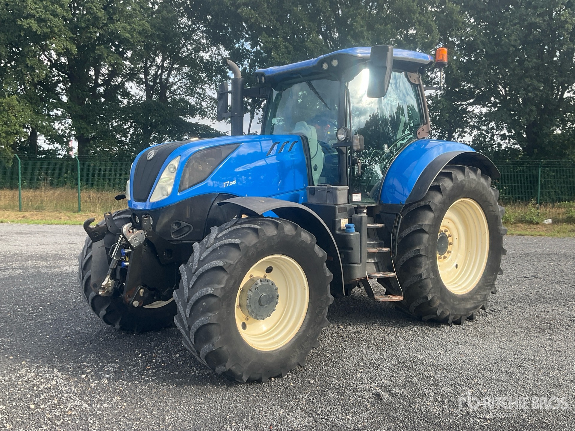 Photo of 2018 New Holland T7.245 POWER CO