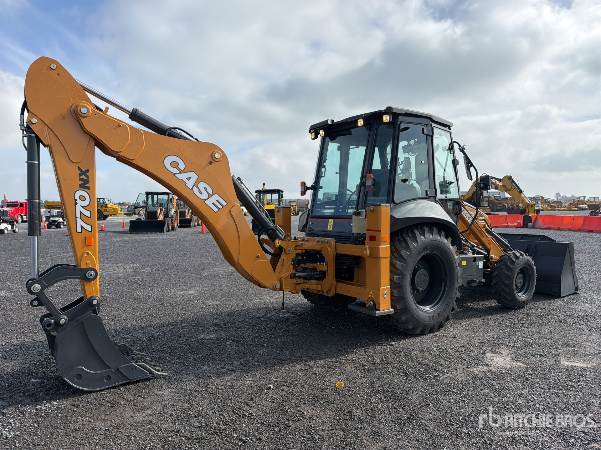 2026 Case 770NX