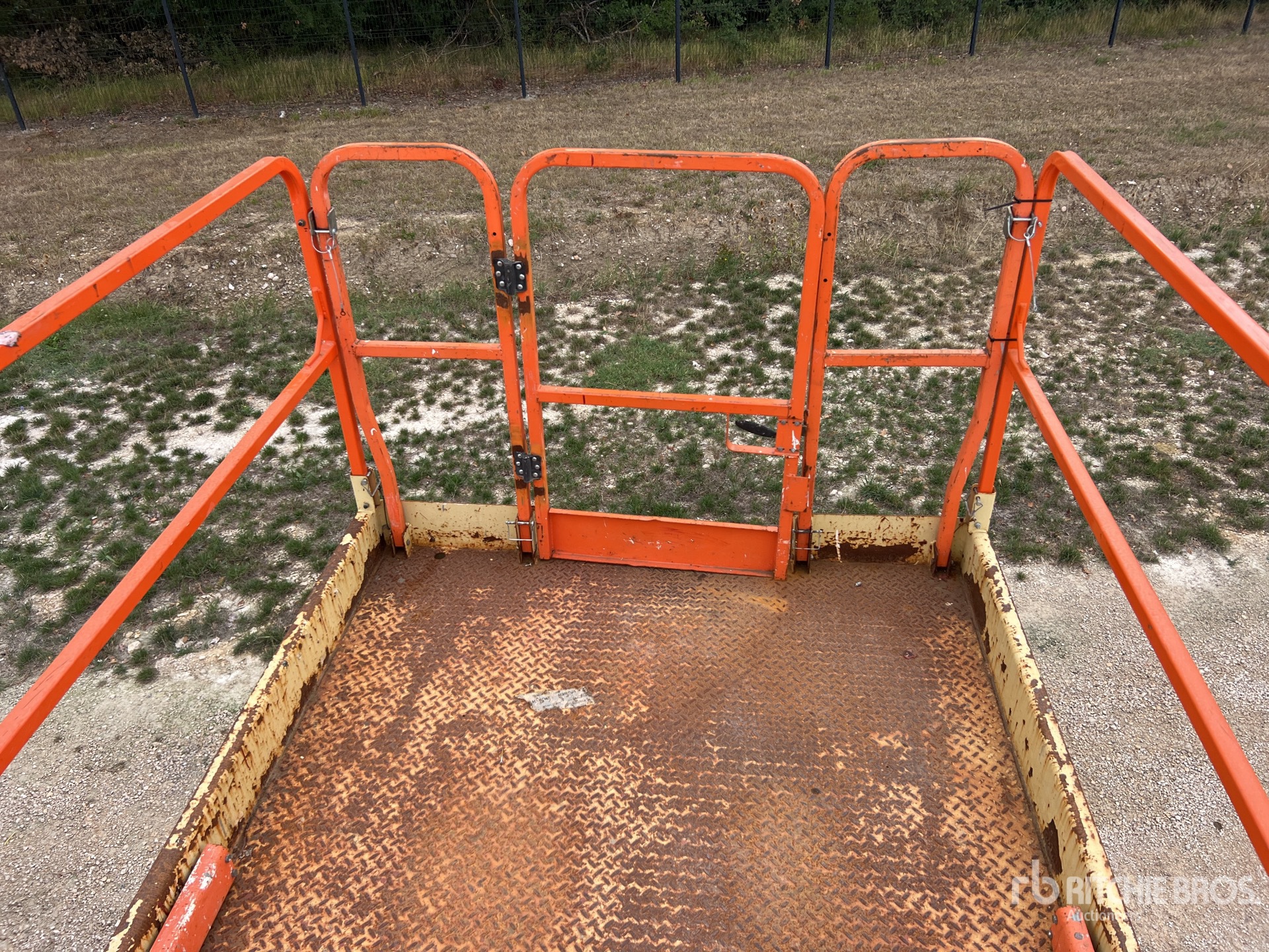 2011 JLG 4069LE