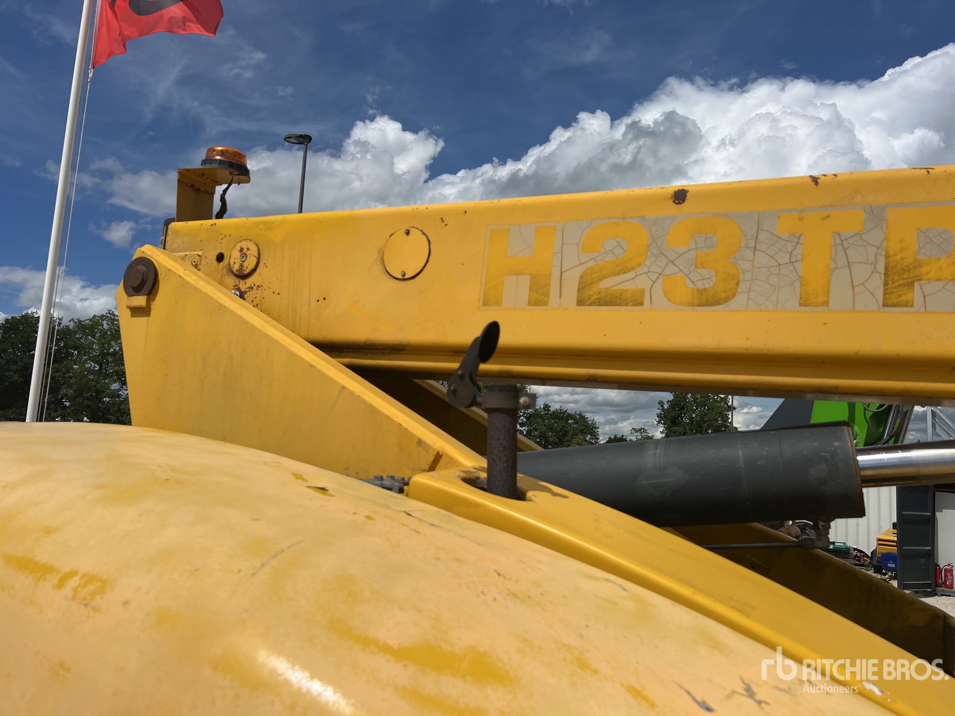 2001 Pinguely H23TPX