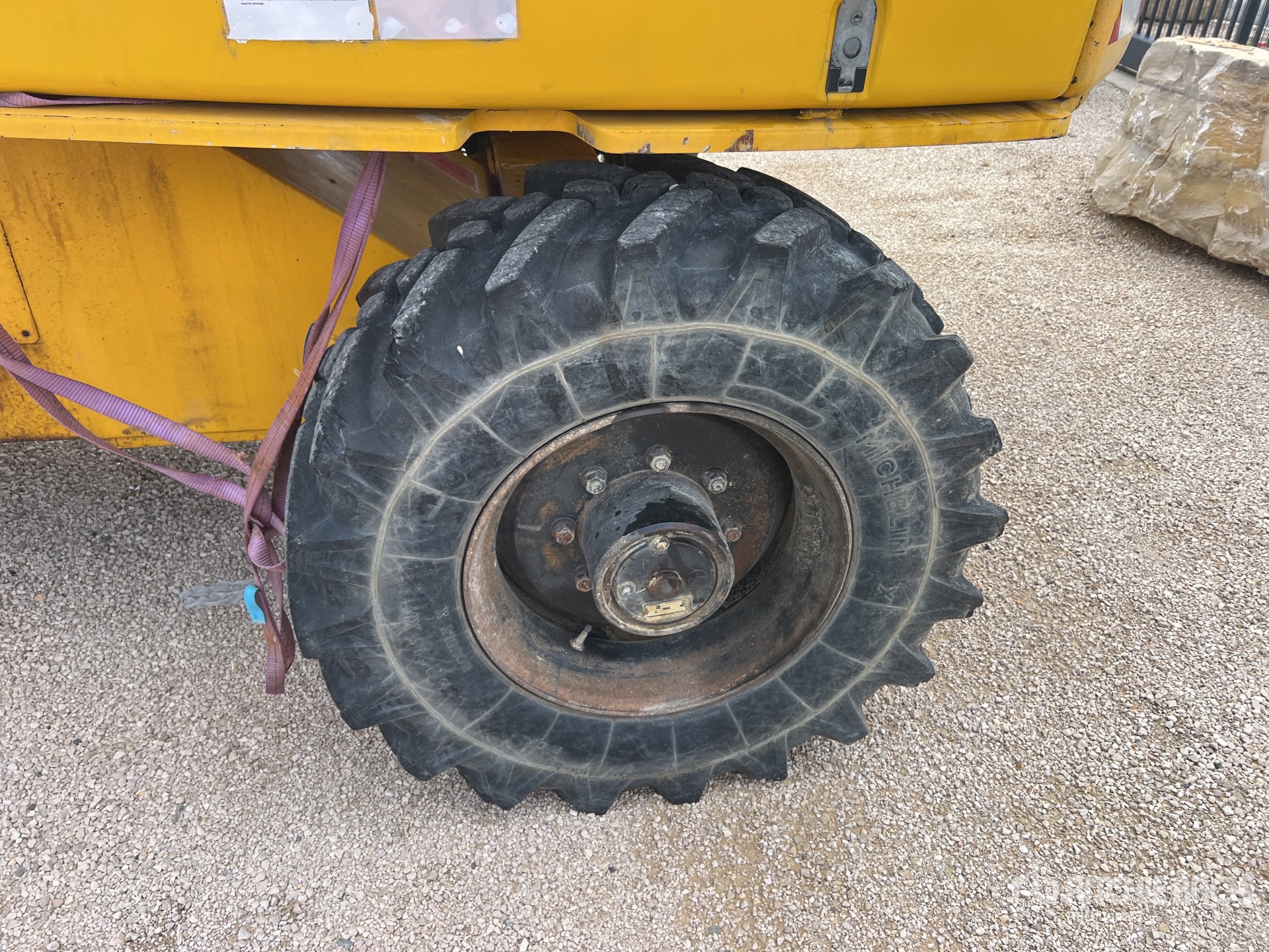 2001 Pinguely H23TPX