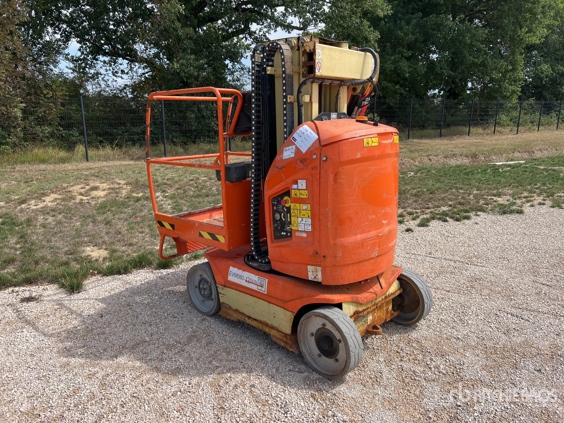 2012 JLG TOUCAN 8E