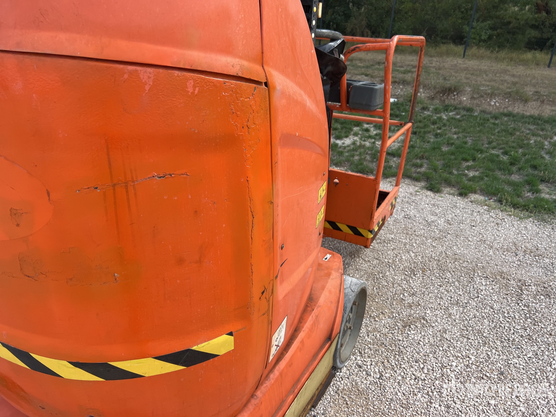 2012 JLG TOUCAN 10E