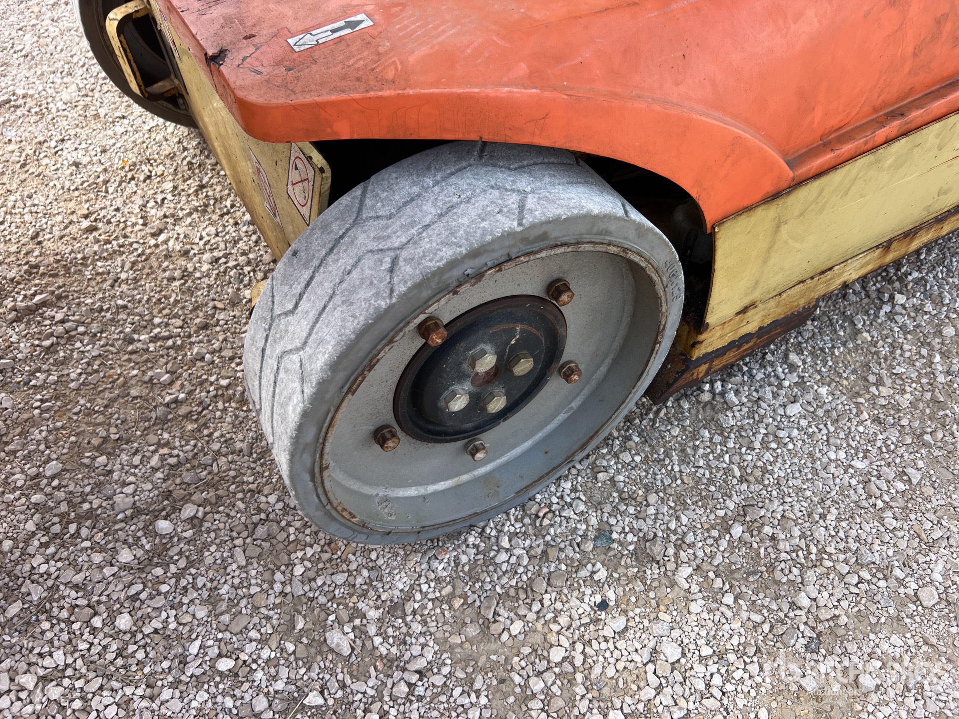 2012 JLG TOUCAN 10E