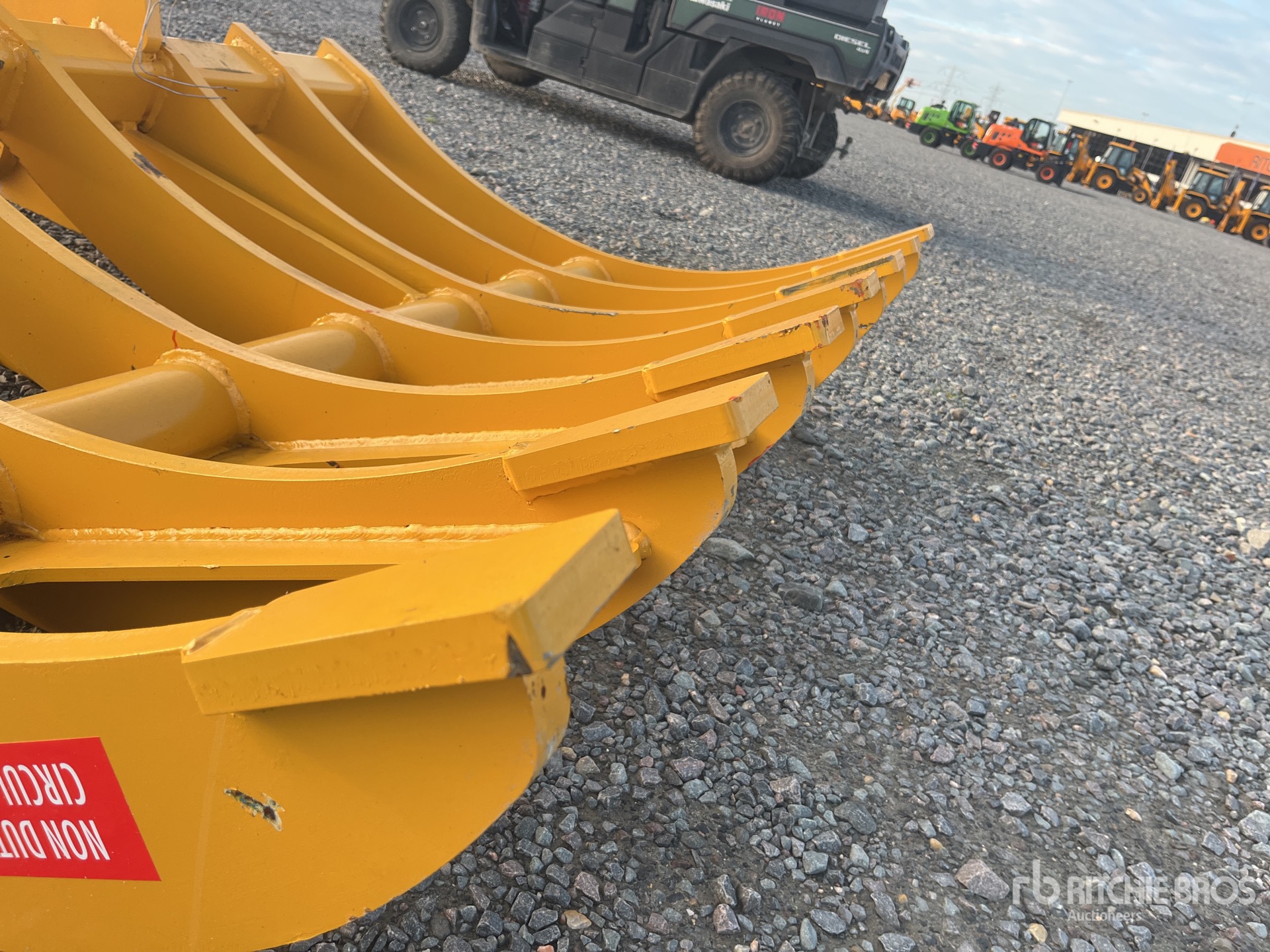 SEC 1900 mm 72 in. to fit Cat 330 (Unused)