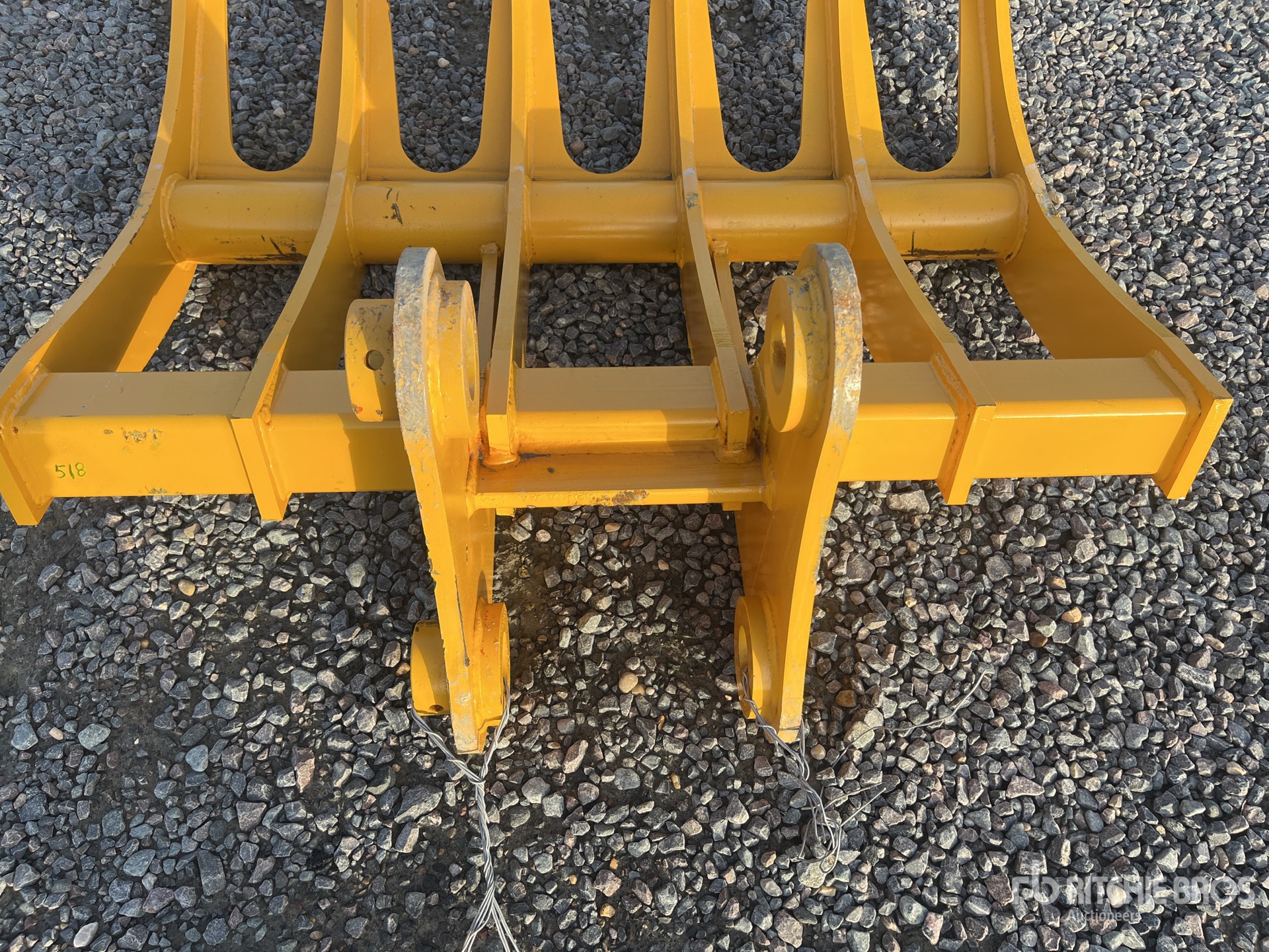 SEC 1550 mm 60 in. to fit Cat 320 (Unused)