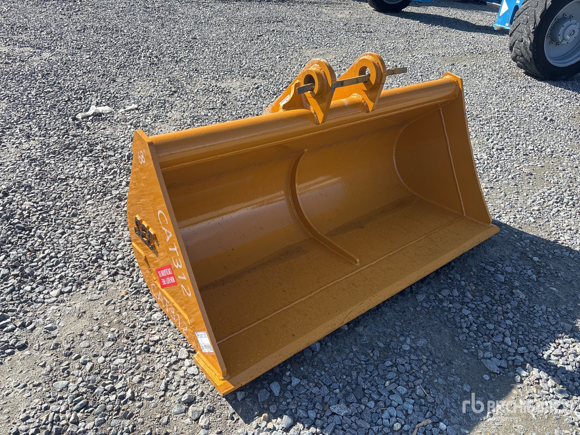  SEC 1730 mm Cleanup 68 in. to fit Cat  ...