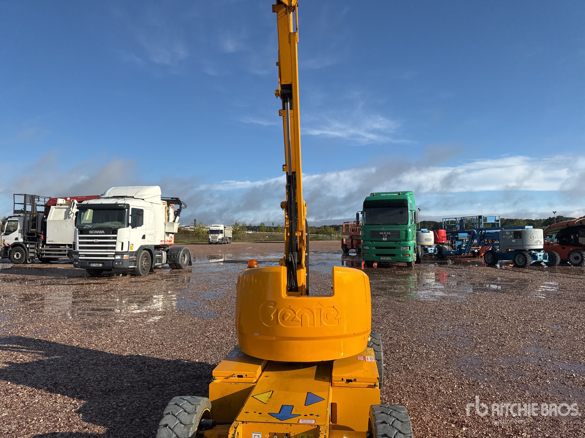 2018 Genie Z-33/18