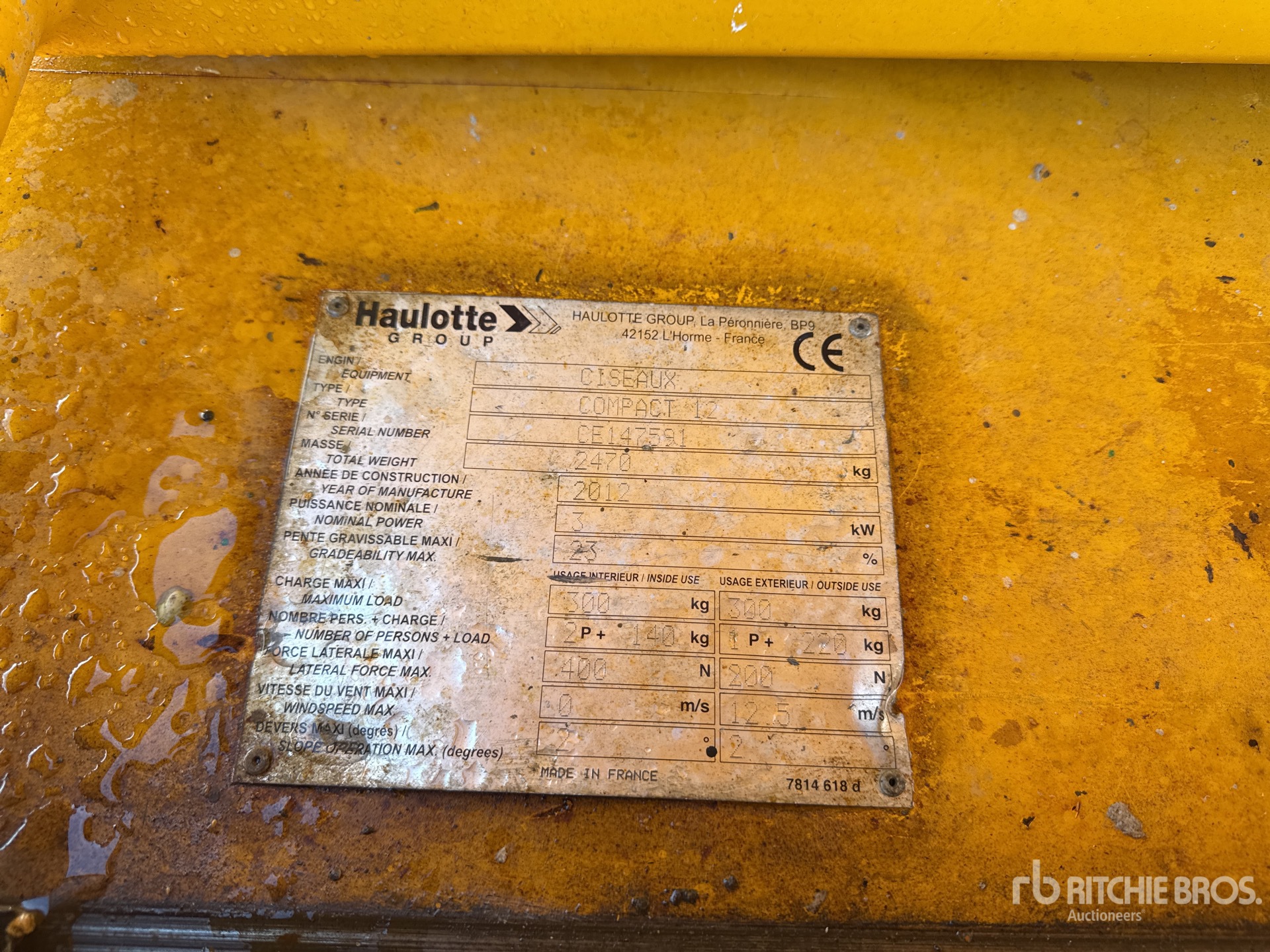 2012 Haulotte COMPACT12
