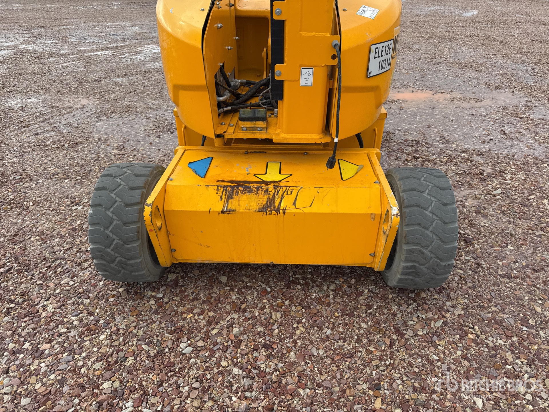 2018 Genie Z-33/18