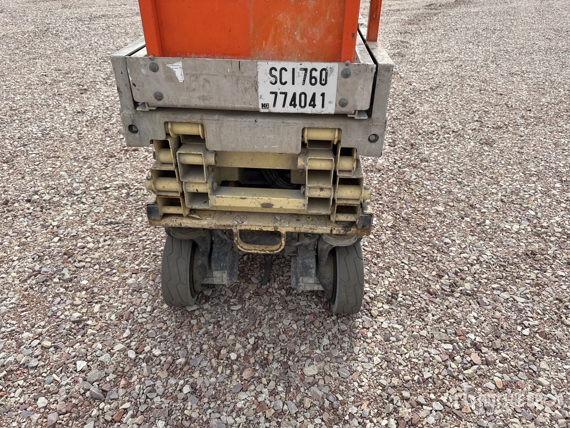 2012 JLG 1930ES