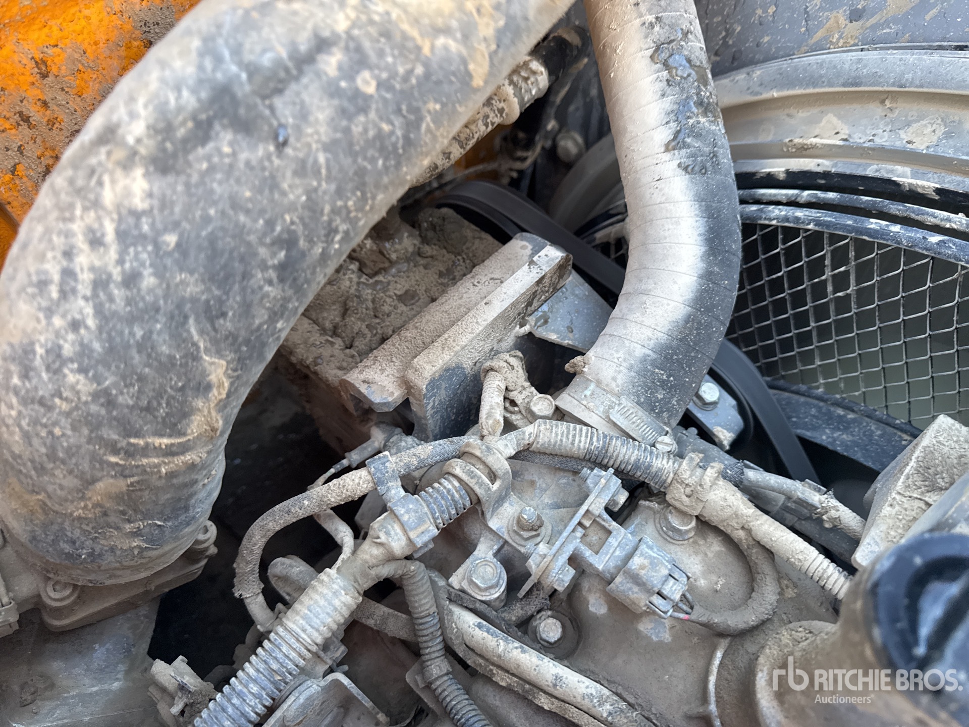 2016 Hitachi ZX135US-5B