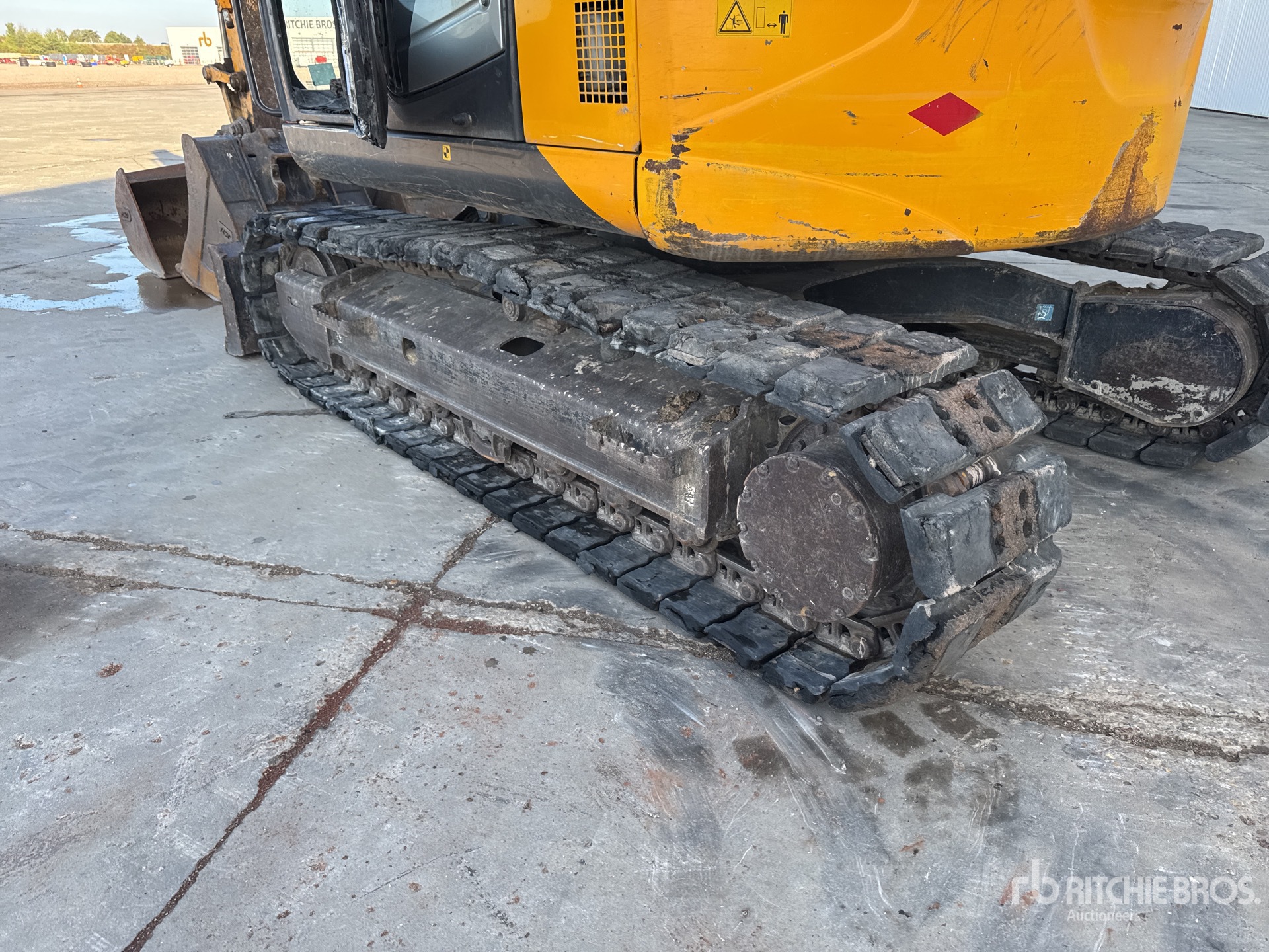 2016 Hitachi ZX135US-5B