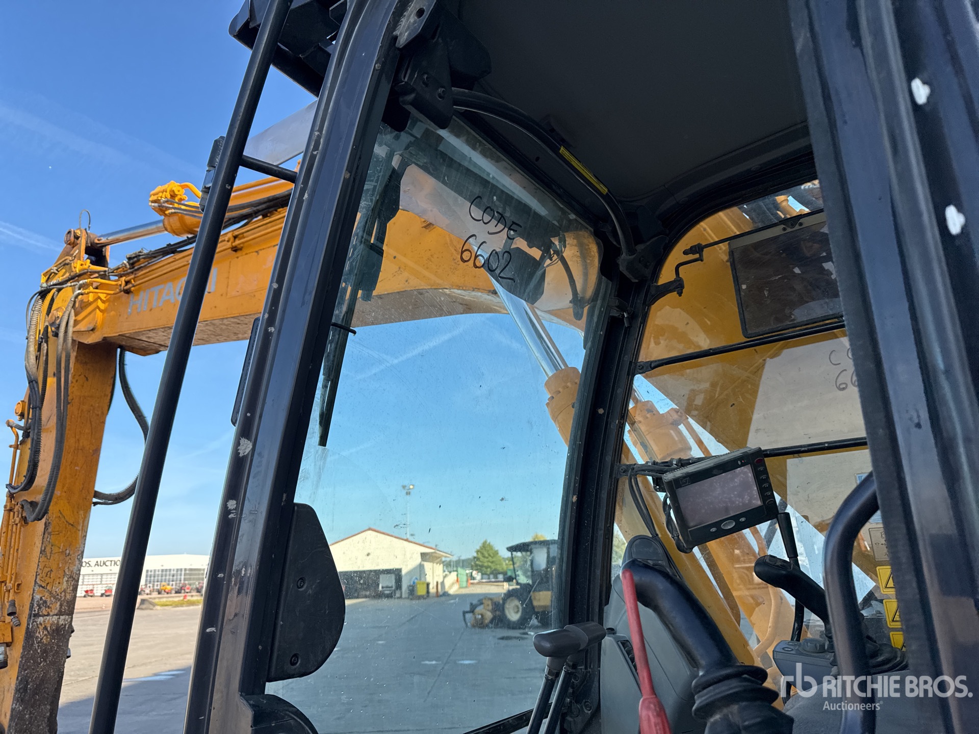 2016 Hitachi ZX135US-5B