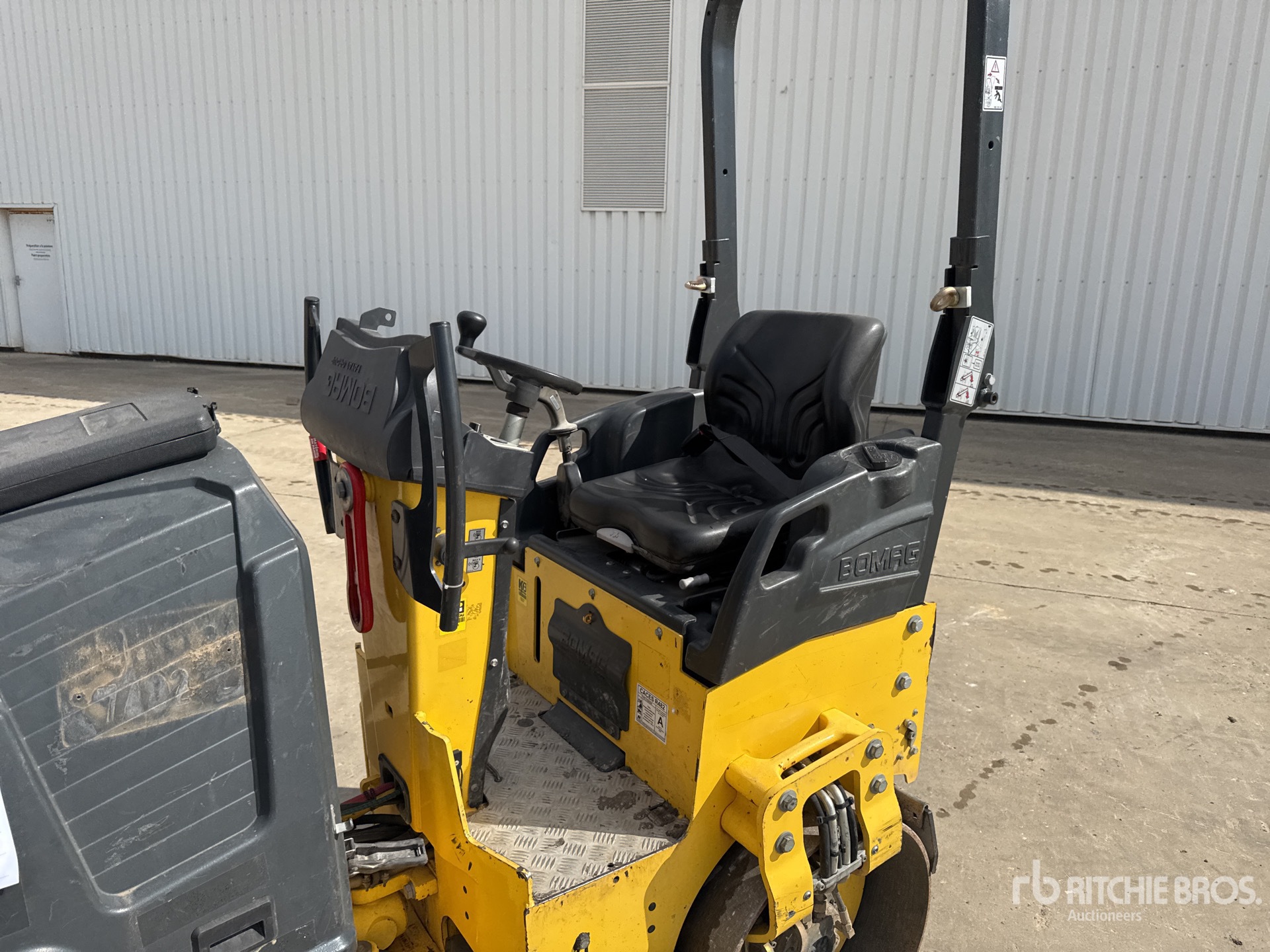 2020 Bomag BW100ADM-5