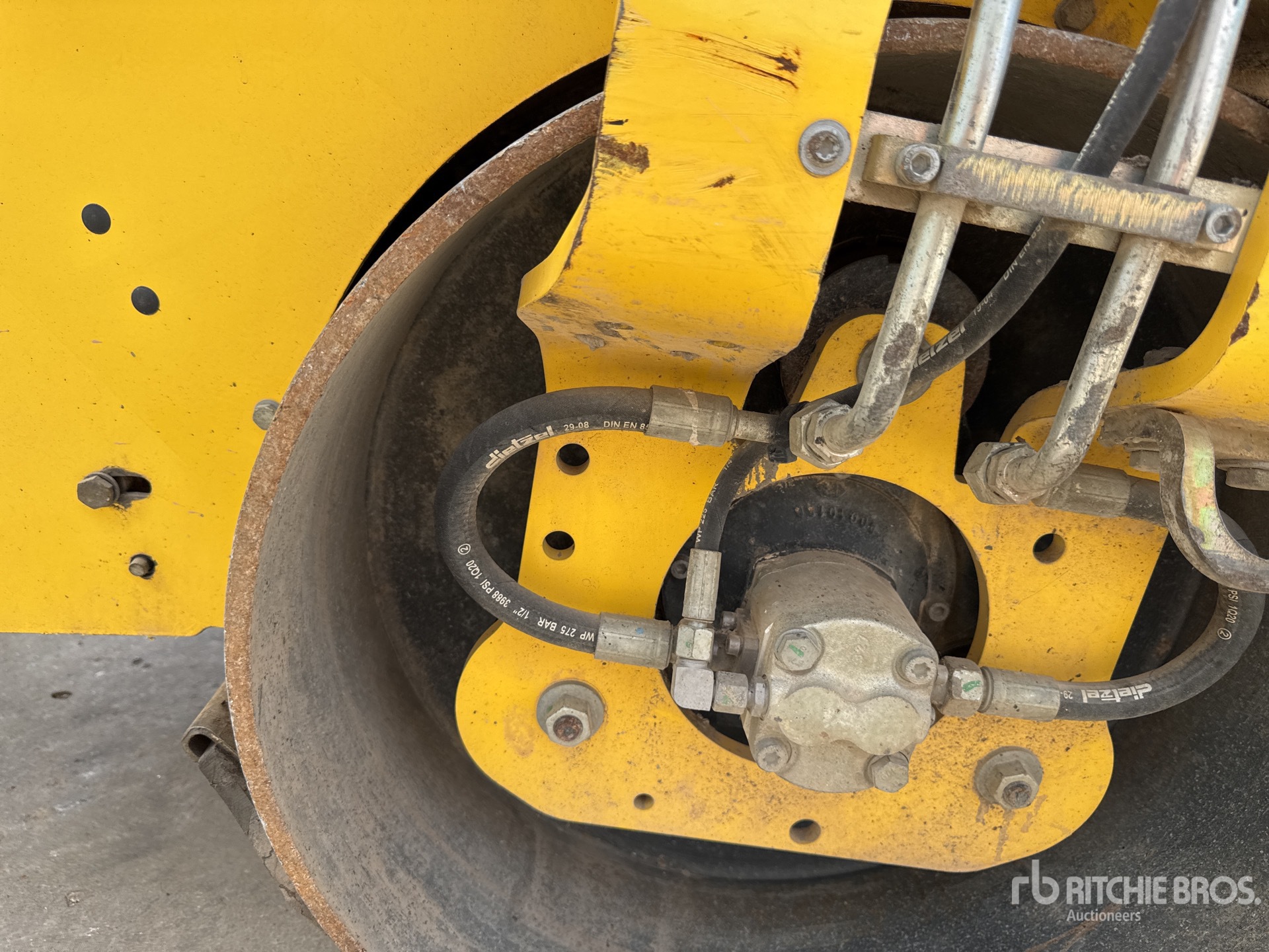 2020 Bomag BW100ADM-5