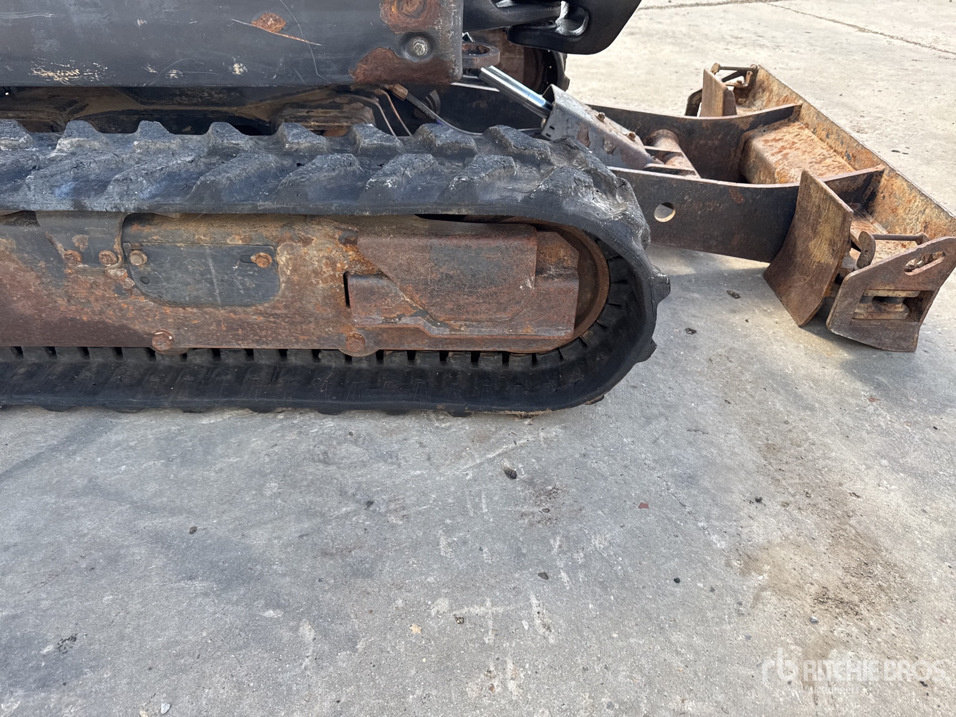2020 Bobcat E17