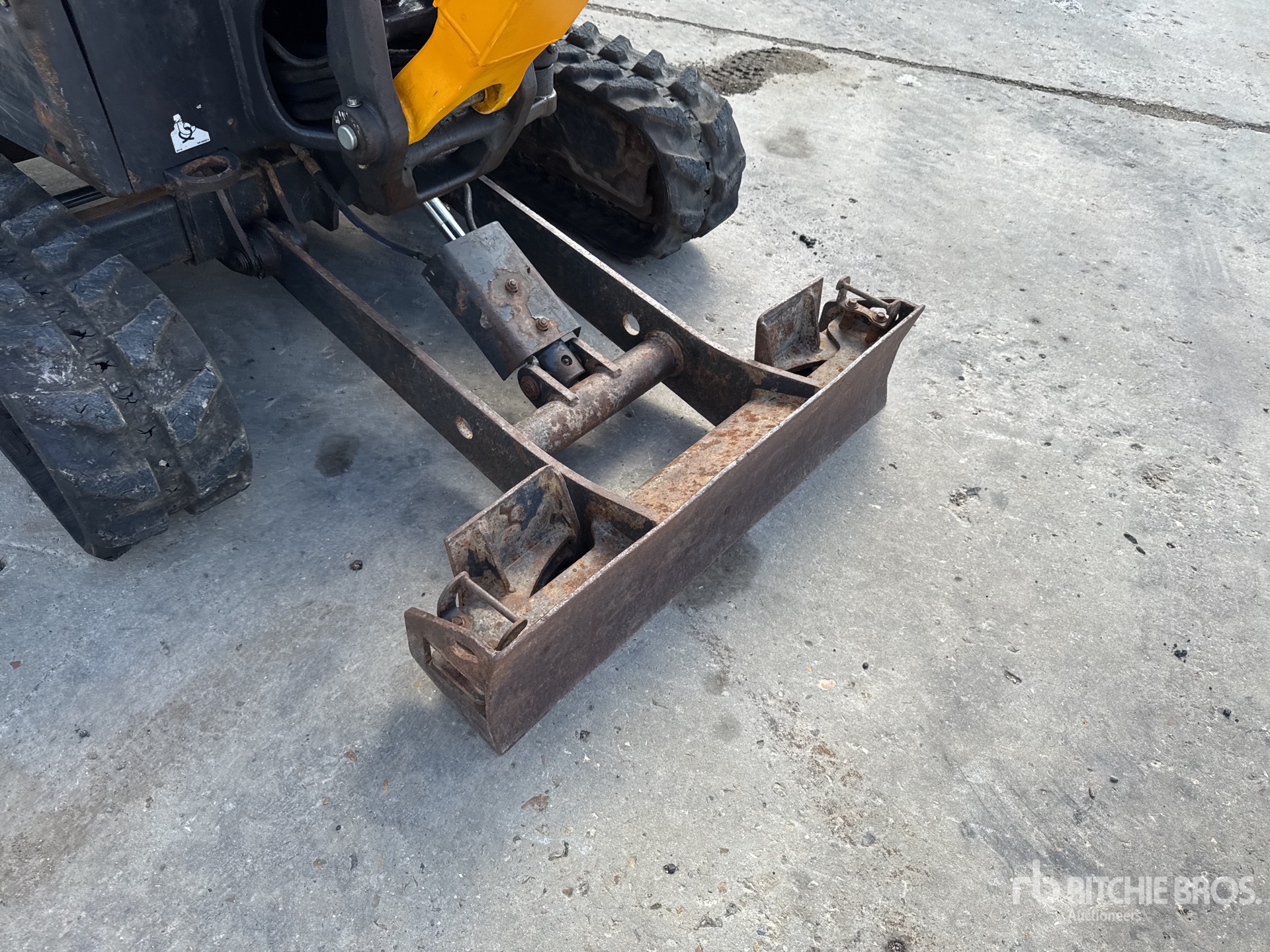 2020 Bobcat E17